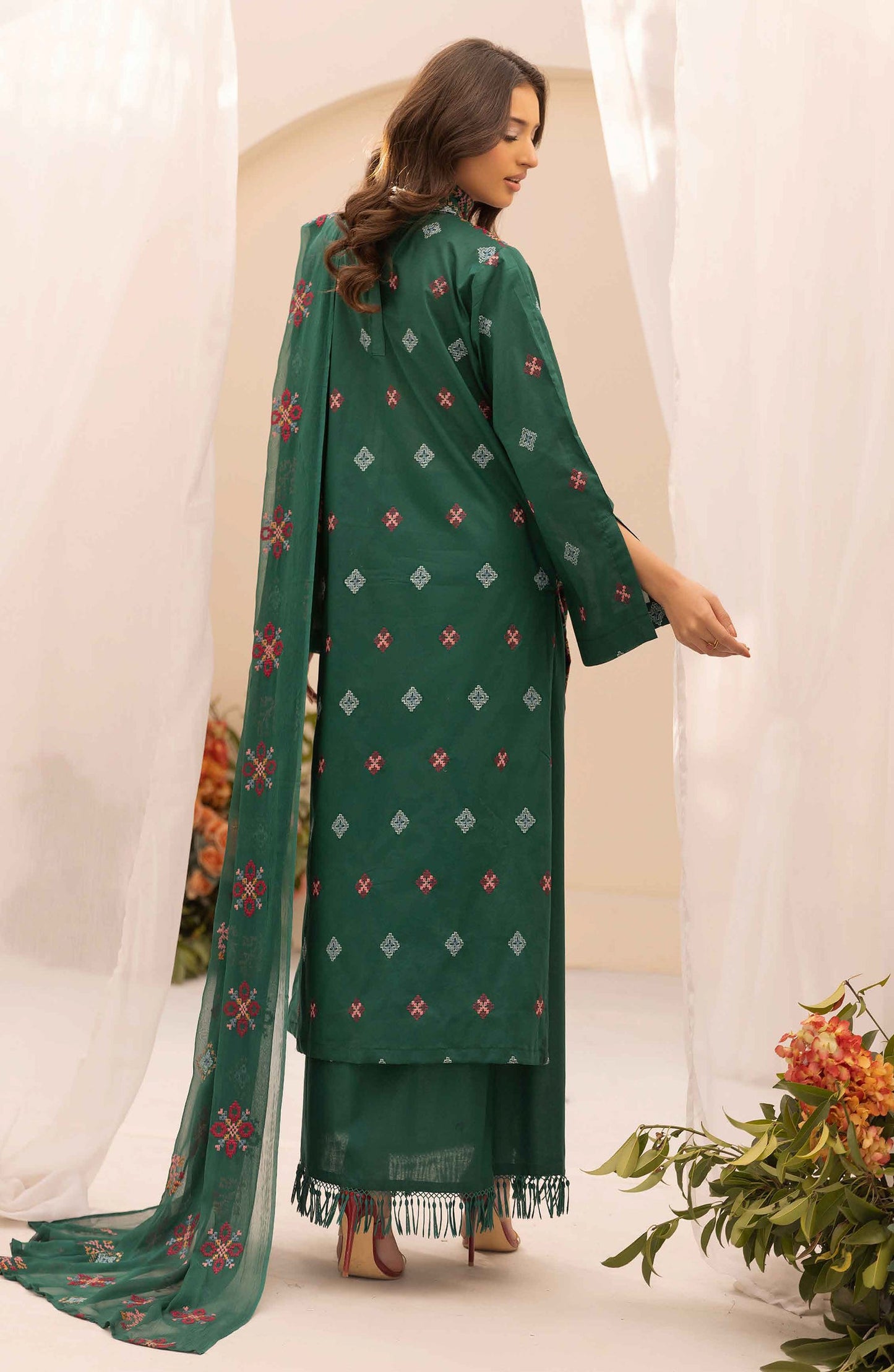 Elegance Khoobsurat by Al Karim Embroidered Lawn Unstitched 3 Piece Suit - KE-109 - AK26EGN - Green - Summer Collection