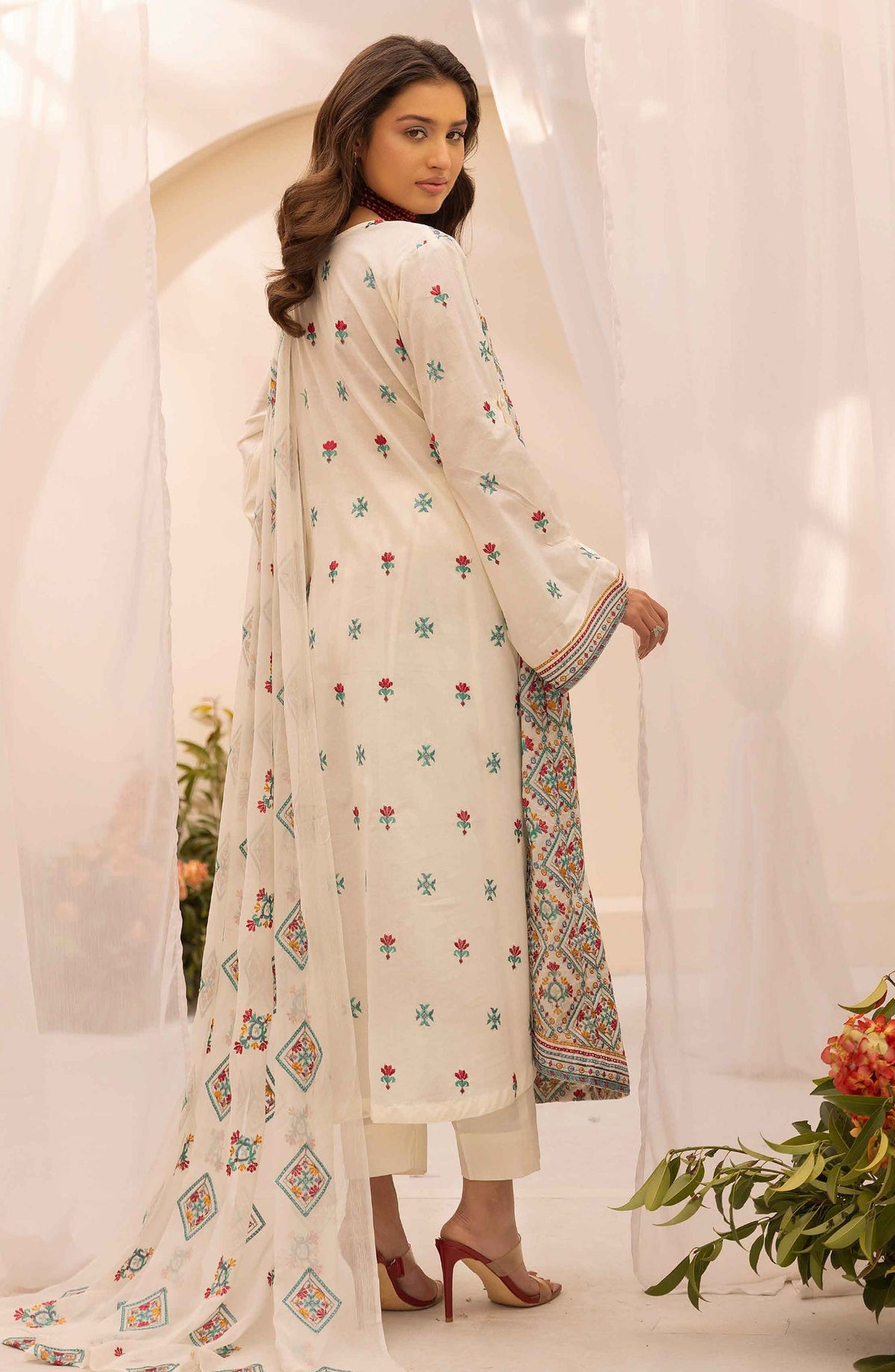 Elegance Khoobsurat by Embroidered Lawn Unstitched 3 Piece Suit - KE-104 - AK26EGN - White - Summer Collection