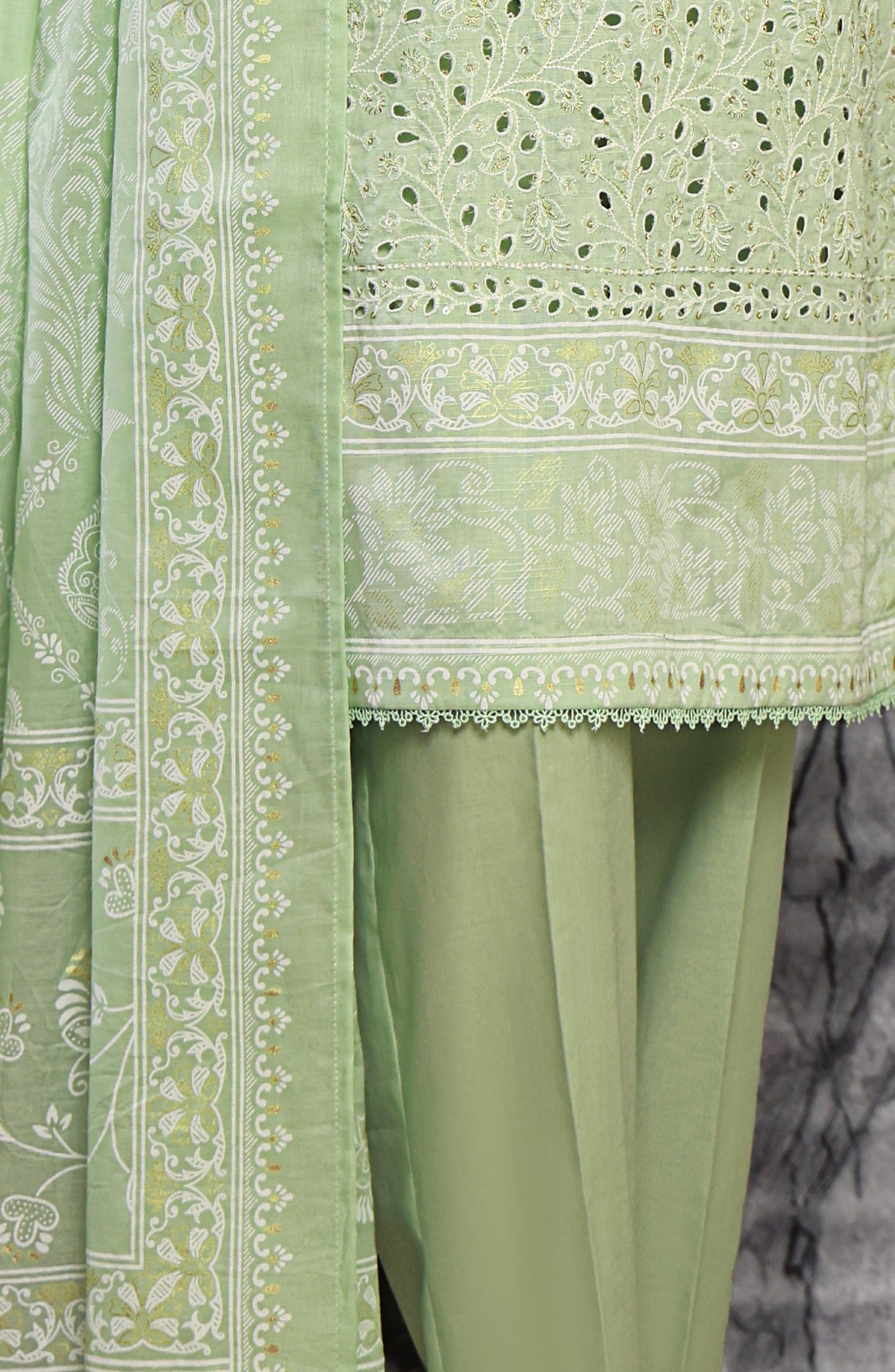 HZ Textiles Exclusive Embroidered Slub Cotton Unstitched 3 Piece Suit - EMC-33 - HZ26EXCL - Green - Mid Summer Collection