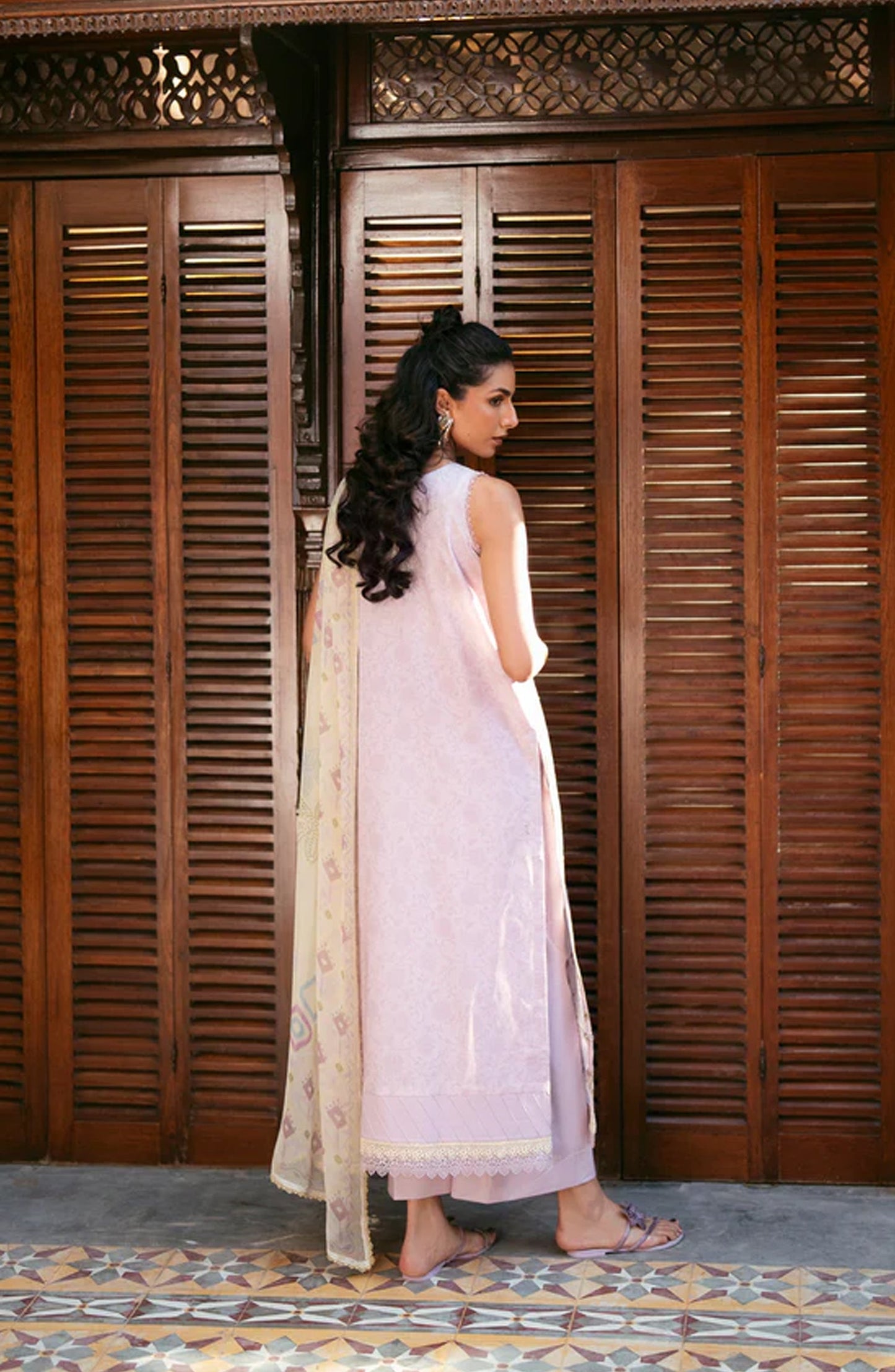 Florent Luxury Embroidered Lawn Unstitched 3 Piece Suit - FEL-3A - FL26DT - Pink - Eid Collection
