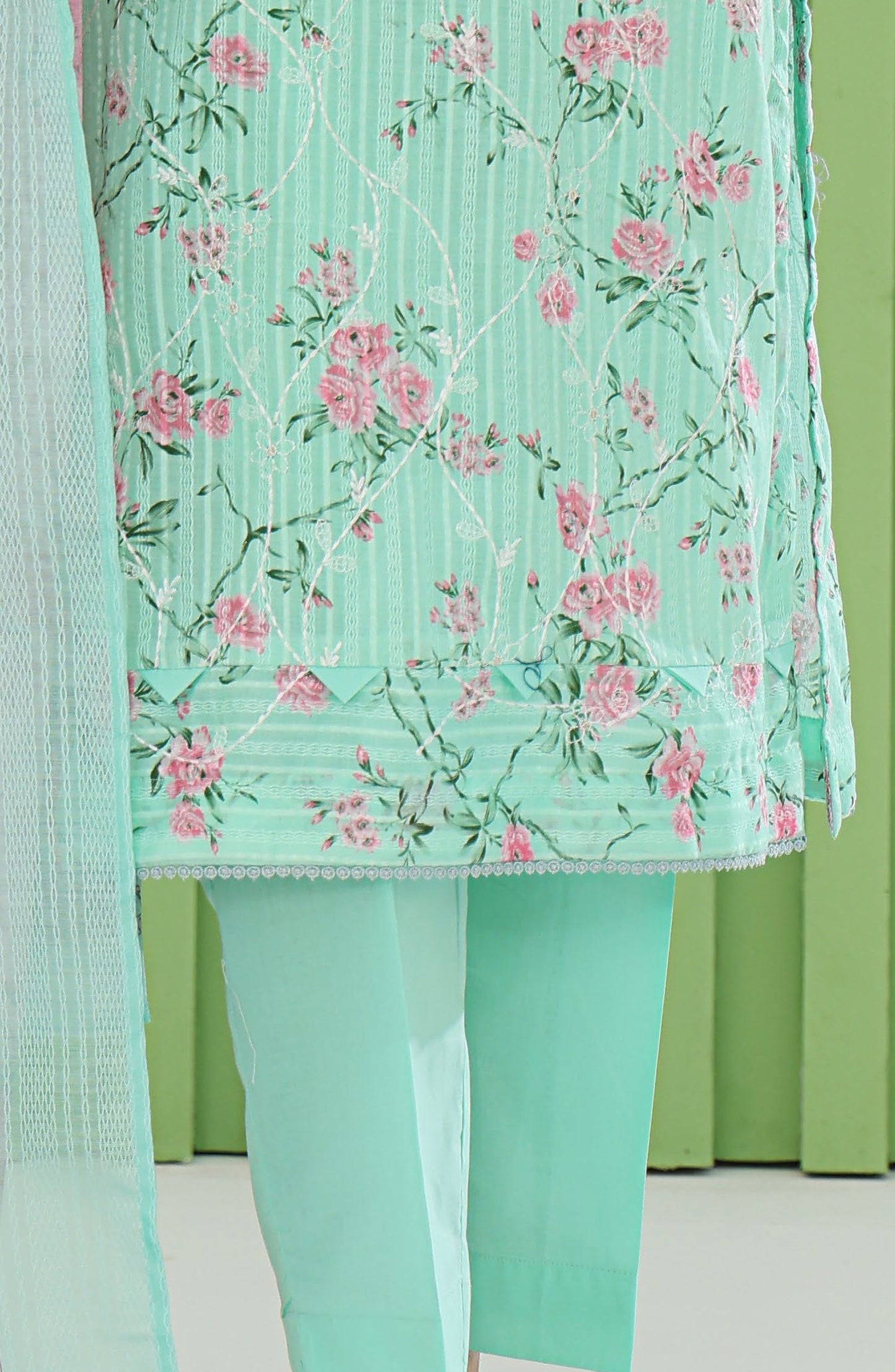 HZ Textiles Dhagakari Embroidered Lawn Unstitched 3 Piece Suit - DNE-104 - HZ26DHG - Sea Green - Summer Collection