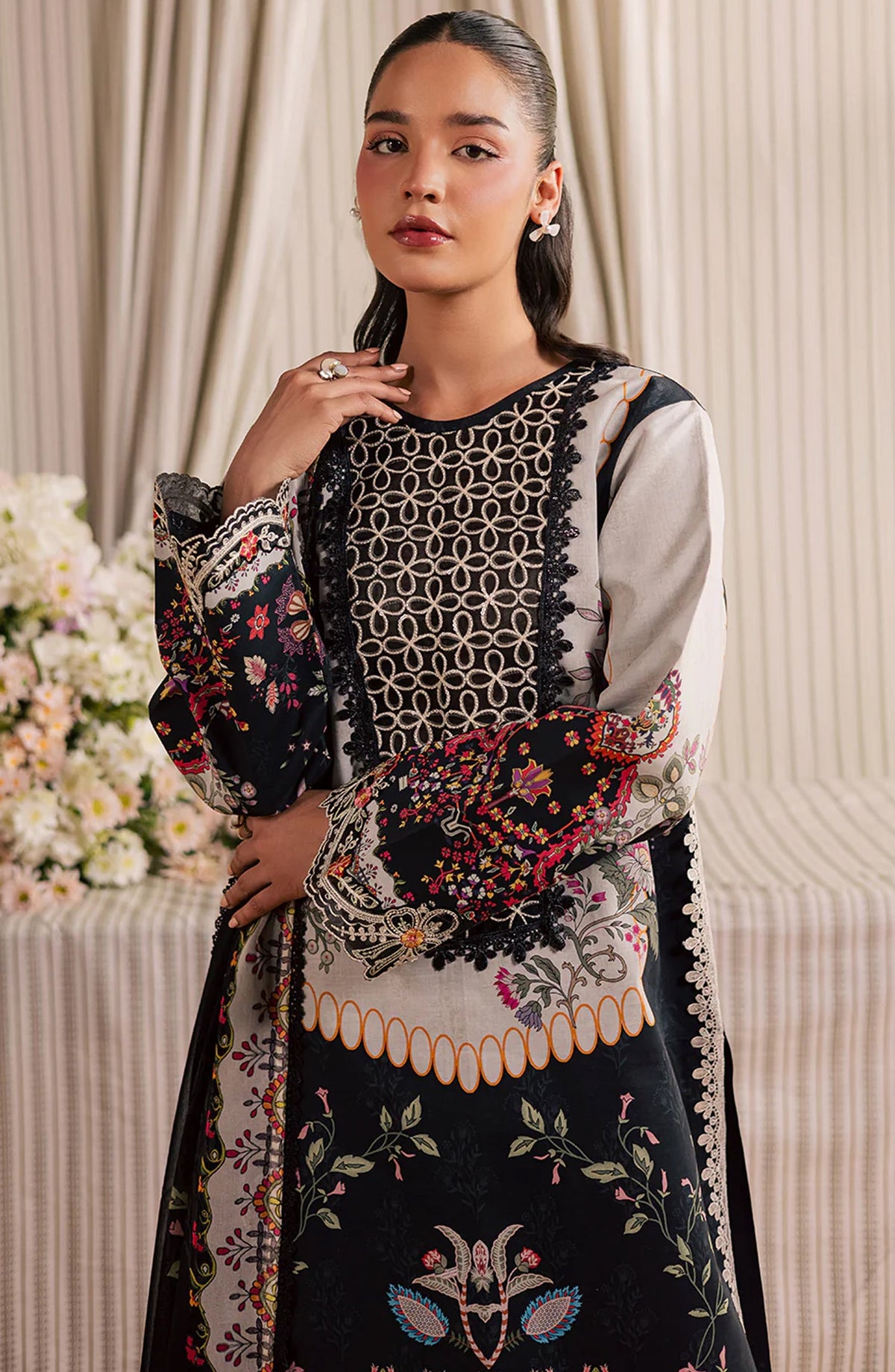 Jahaan by Mahnur Embroidered Lawn Unstitched 3 Piece Suit - MJ-01 - MH26JHN - Black - Summer Collection