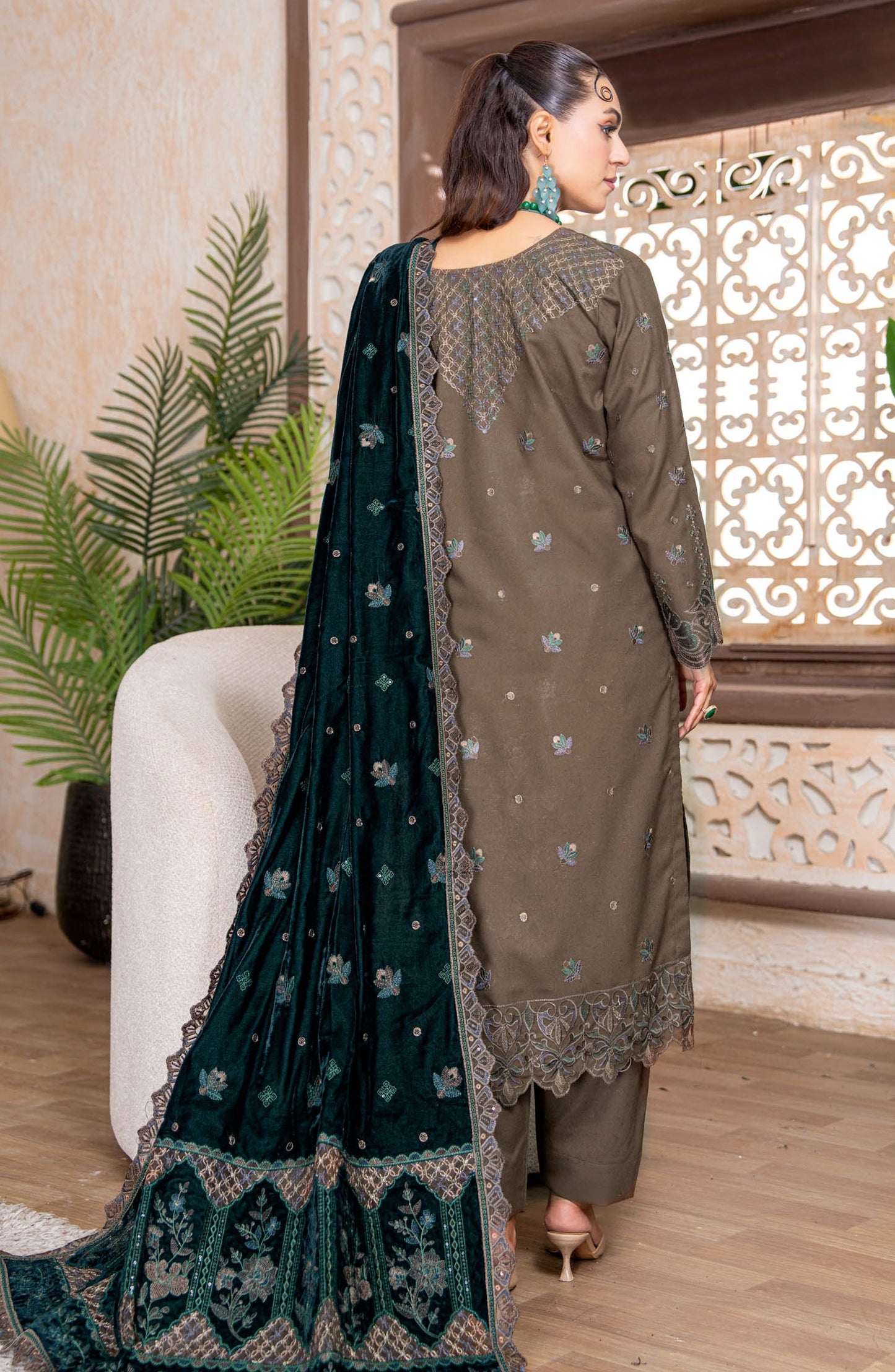 Kahani by Riaz Arts Embroidered Peach Unstitched 3 Piece Suit - D-04 - RA26KNI - Green - Premium Collection