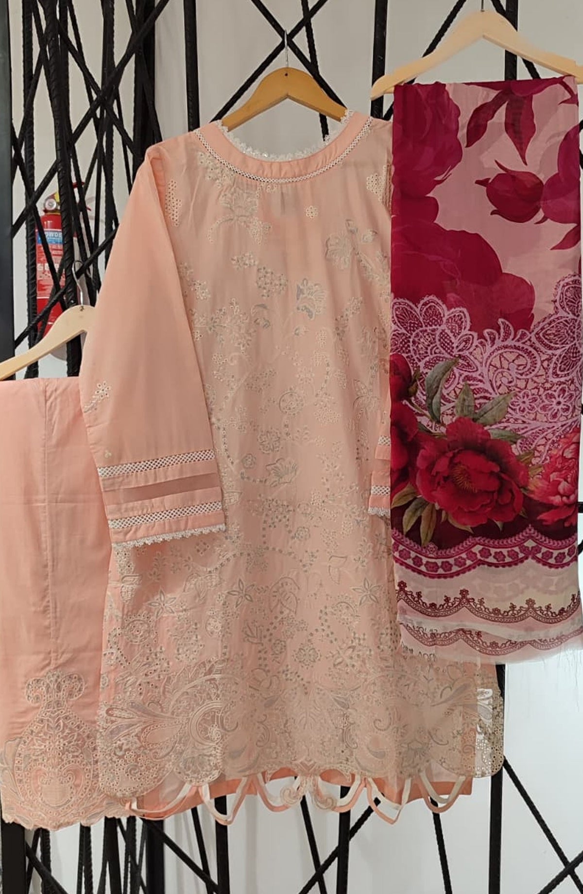 Libas by Khoobsurat Signature Embroidered Lawn Stitched 3 Piece Suit - D-06 - KHB26LB - Pink - Summer Collection
