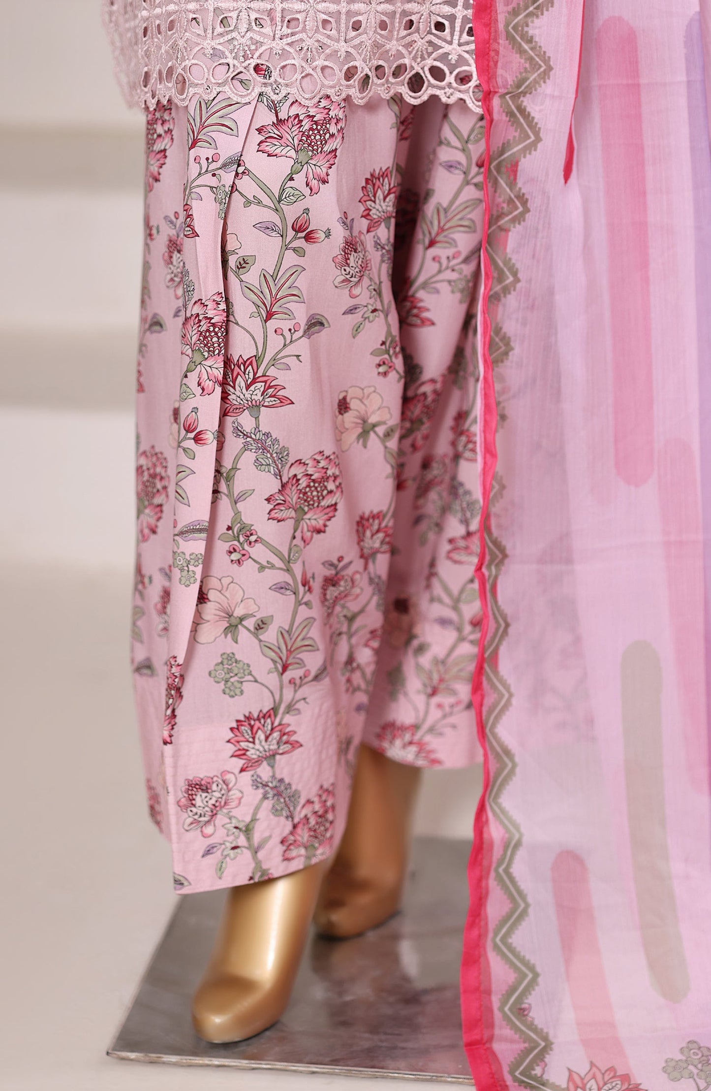 Malika by Sadabahar Embroidered Viscose Stitched 3 Piece Suit - D-01 - SBD25VFR - Pink - Winter Collection