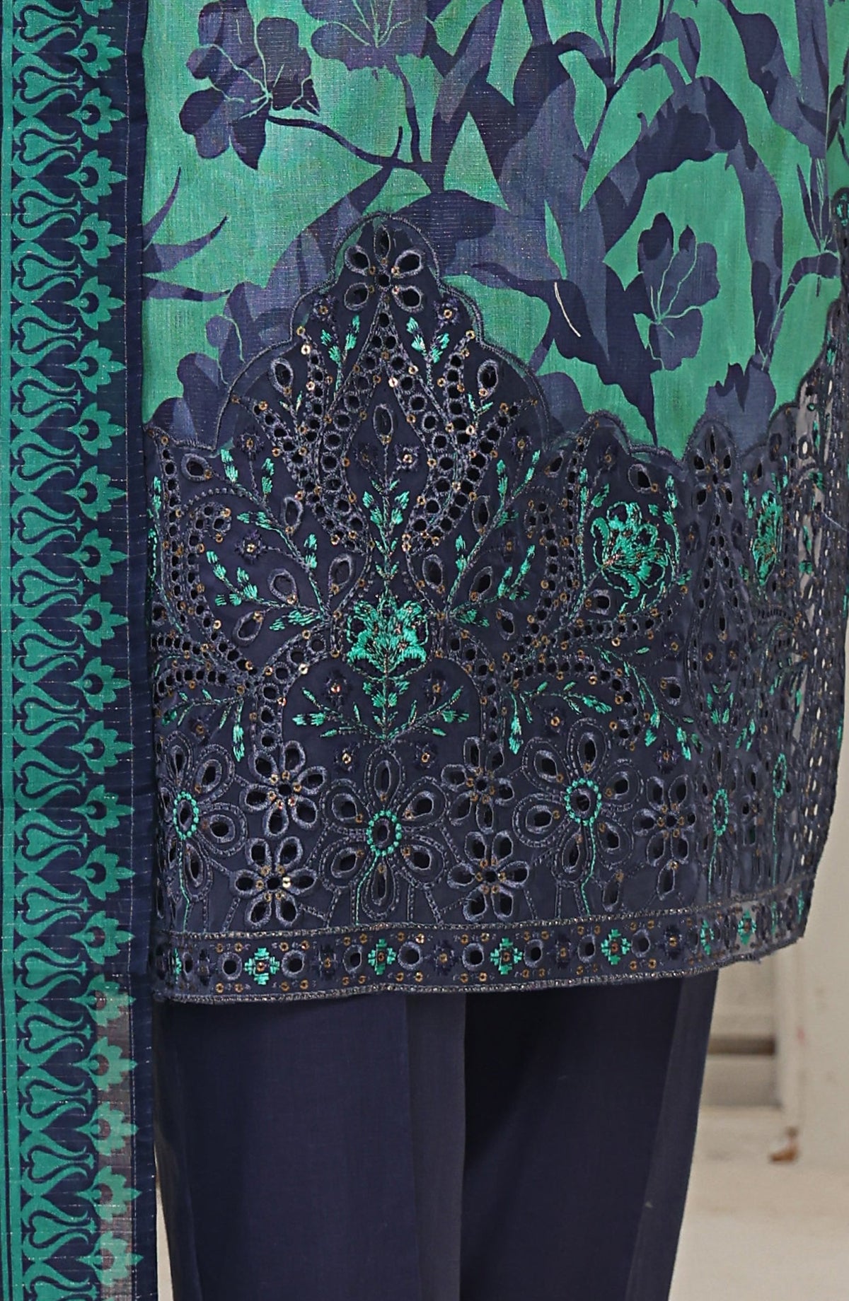 Meenakari by HZ Textiles Embroidered Shamray Cotton Unstitched 3 Piece Suit - MSC-903 - HZ26MEEN - Green - Mid Summer Collection