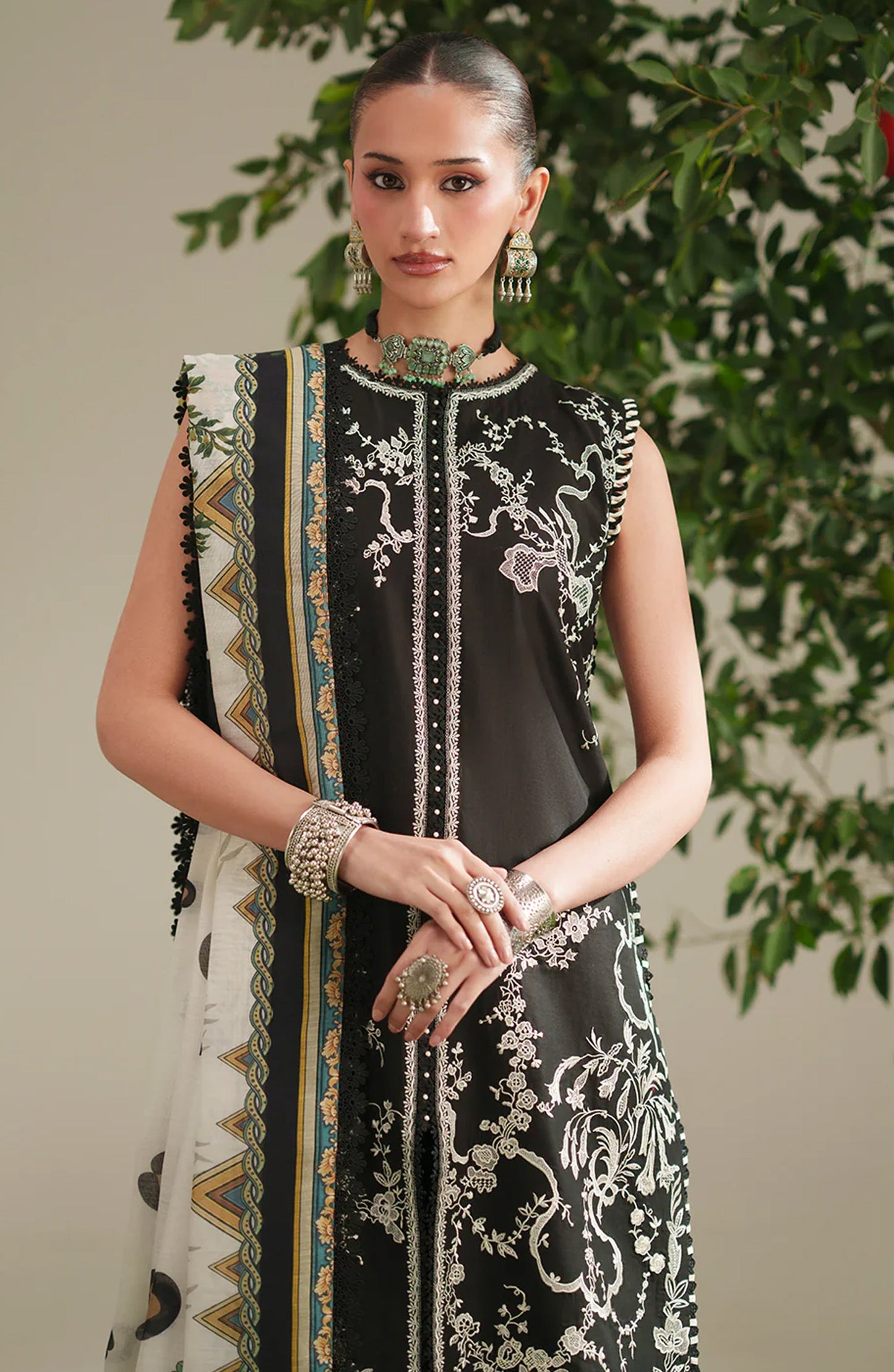 Mehroze by Bin Ilyas Embroidered Lawn Unstitched 3 Piece Suit - D-762 - BL26MHRE - Black - Summer Collection