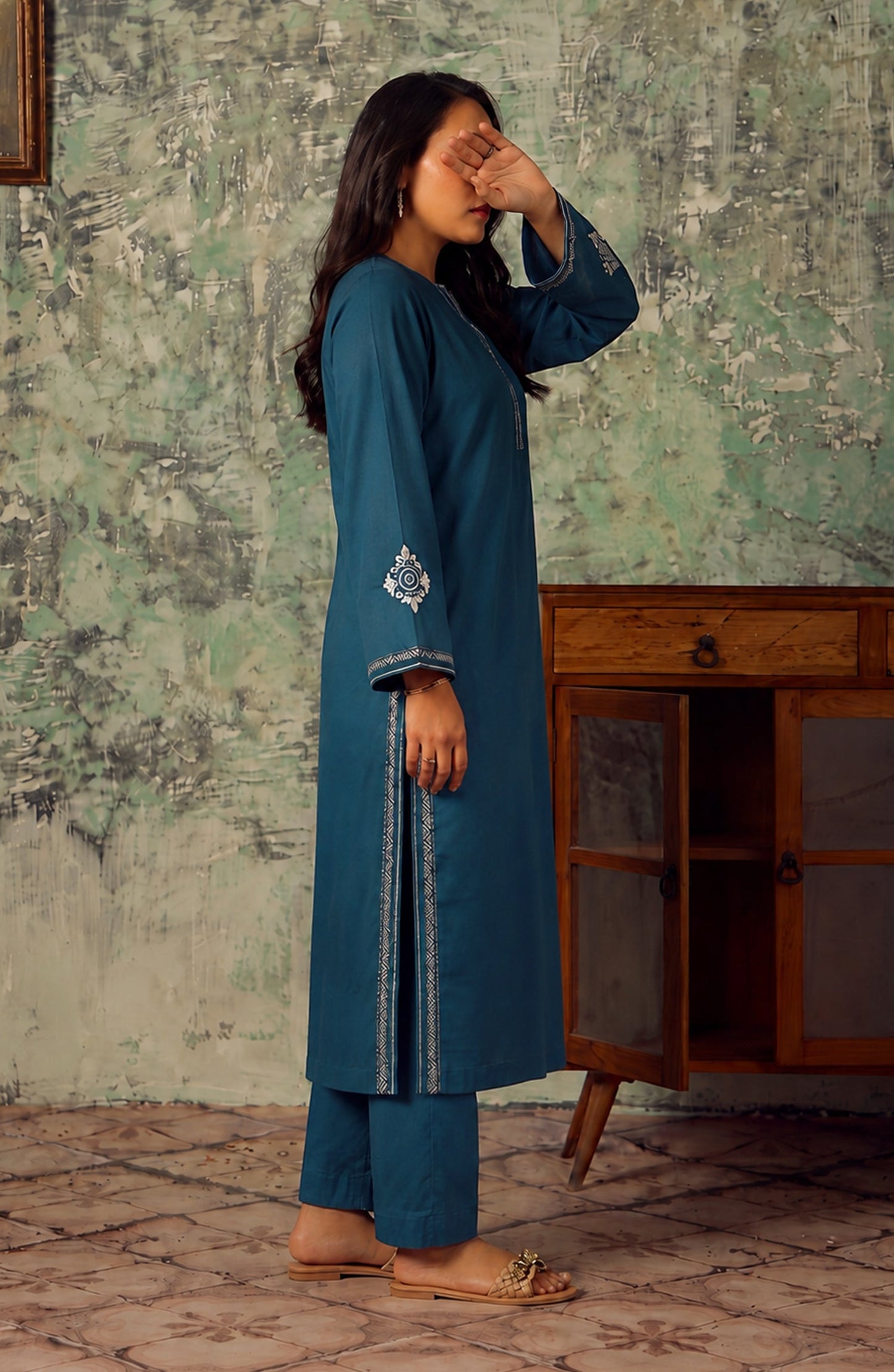 Miras by Amna Khadija Embroidered Cotton Stitched 2 Piece Co-ord Set - AKM-01 - AM26MRAS - Blue - Summer Collection