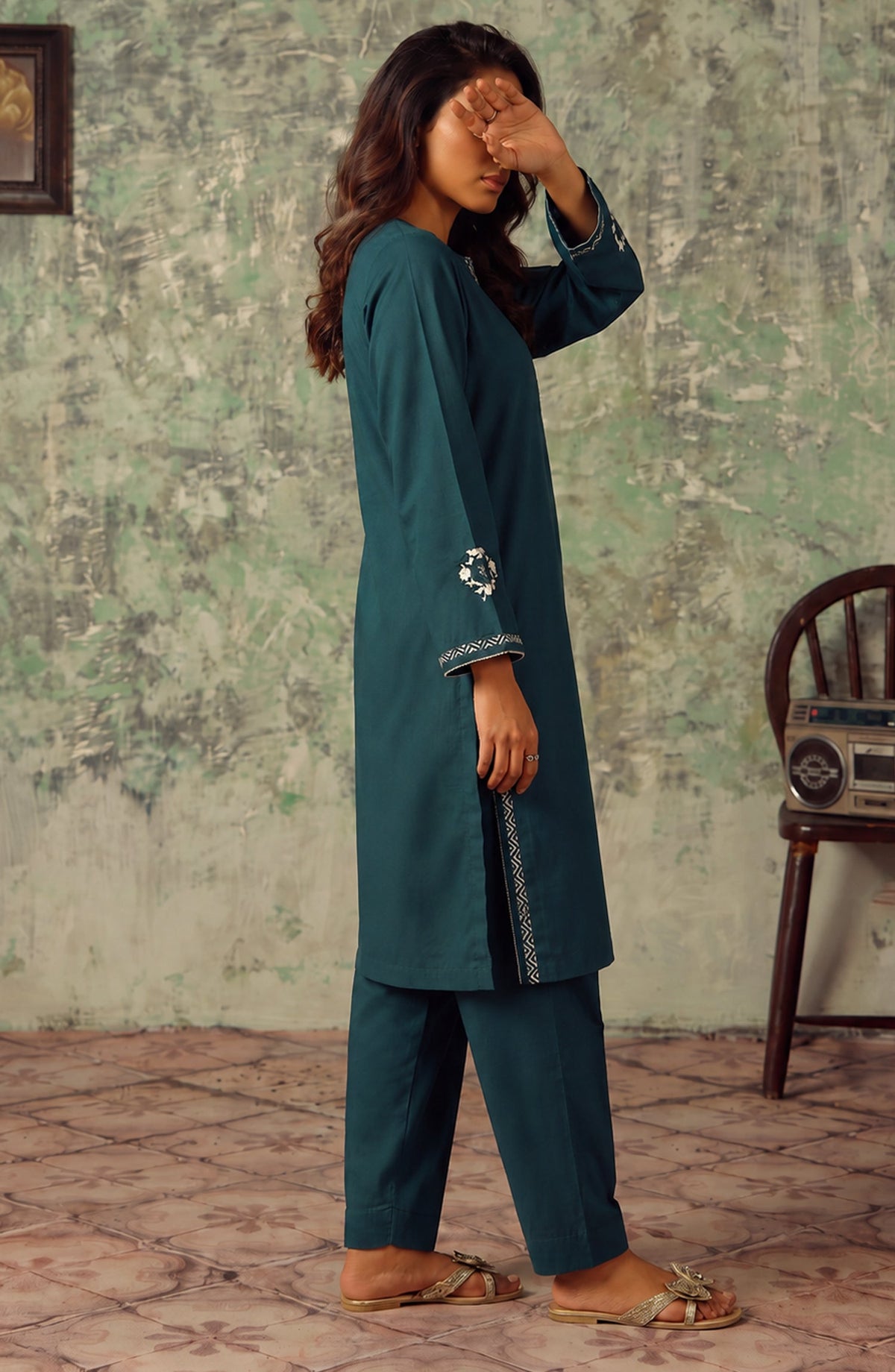Miras by Amna Khadija Embroidered Cotton Stitched 2 Piece Co-ord Set - AKM-04 - AM26MRAS - Green - Summer Collection