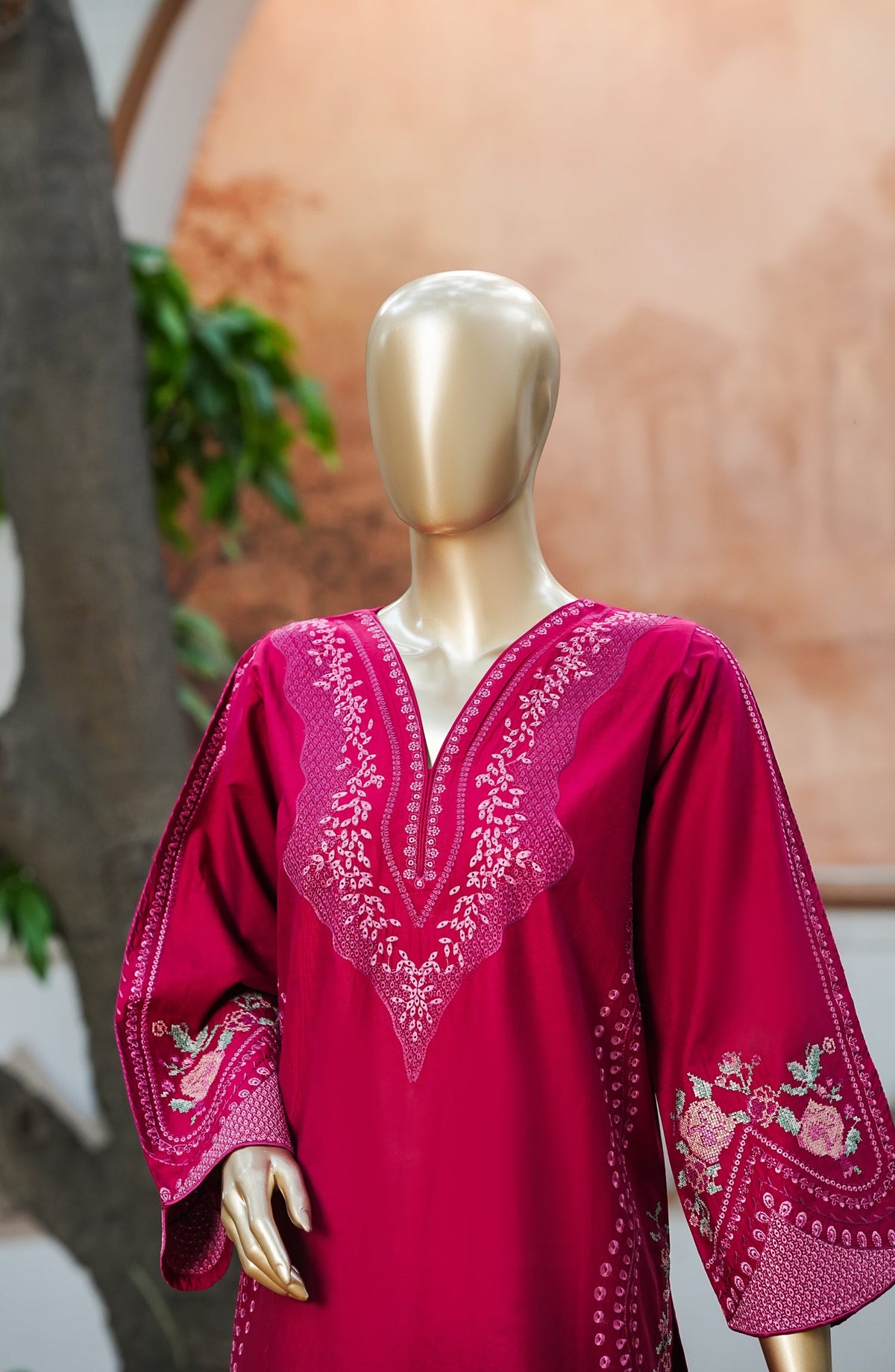 Mulaqaat by Amna Khadija Embroidered Cotton Lawn Stitched 2 Piece Suit - AKM-01 - AM26MQT - Pink - Summer Collection