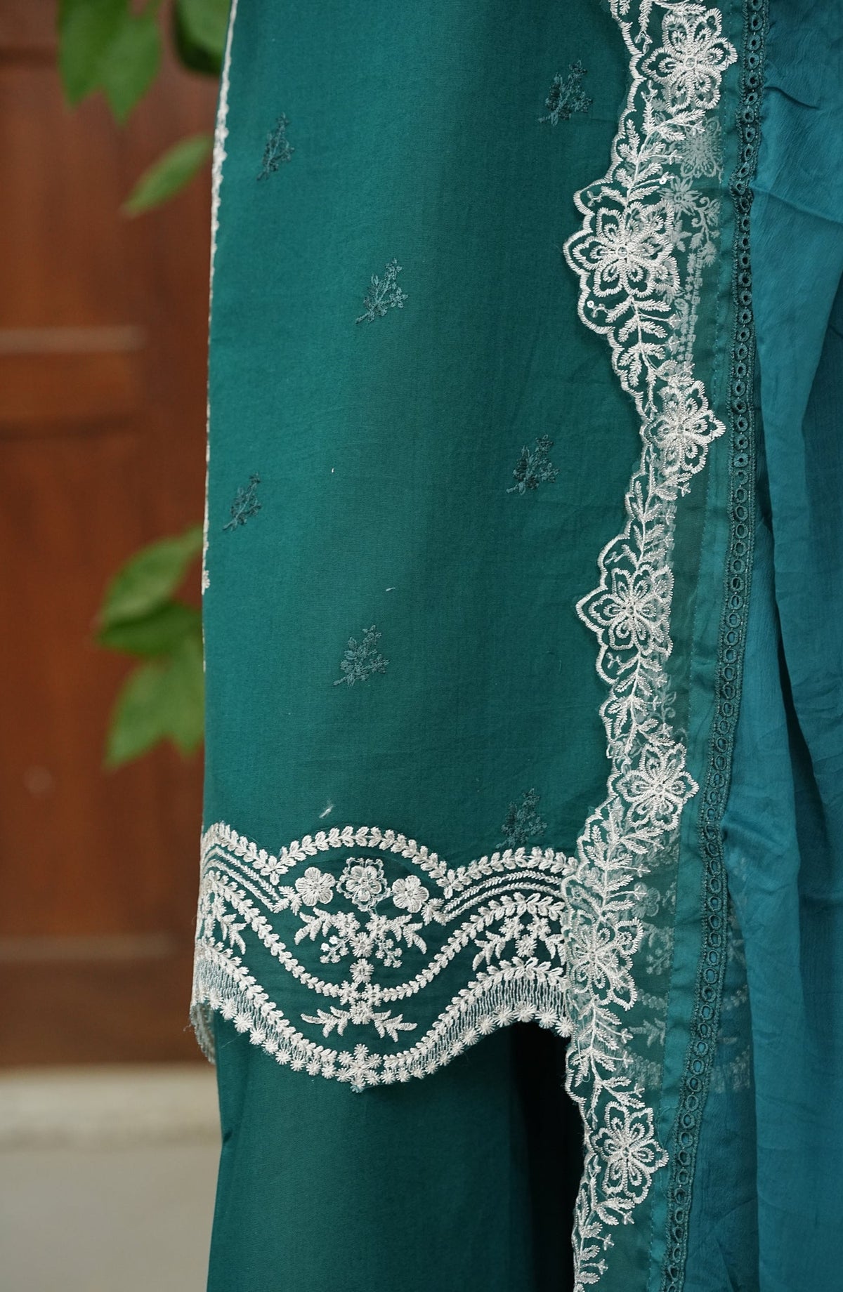 Noor e Sumaika by Amna Khadija Embroidered Lawn Stitched 3 Piece Suit - AKNS-19 - AM26NRSK - Green - Summer Collection
