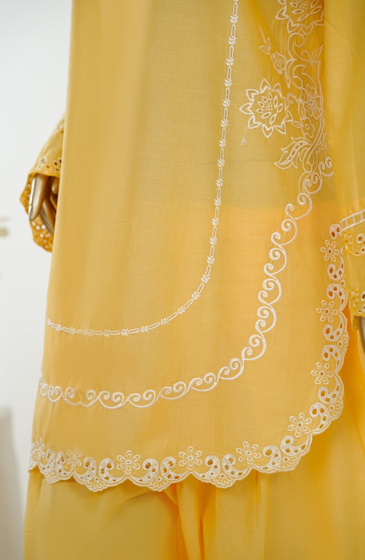 Nush Aira by Amna Khadija Embroidered Cotton Stitched 2 Piece Co-ord Set - AKNA-08 - AM26AANK - Yellow - Summer Collection