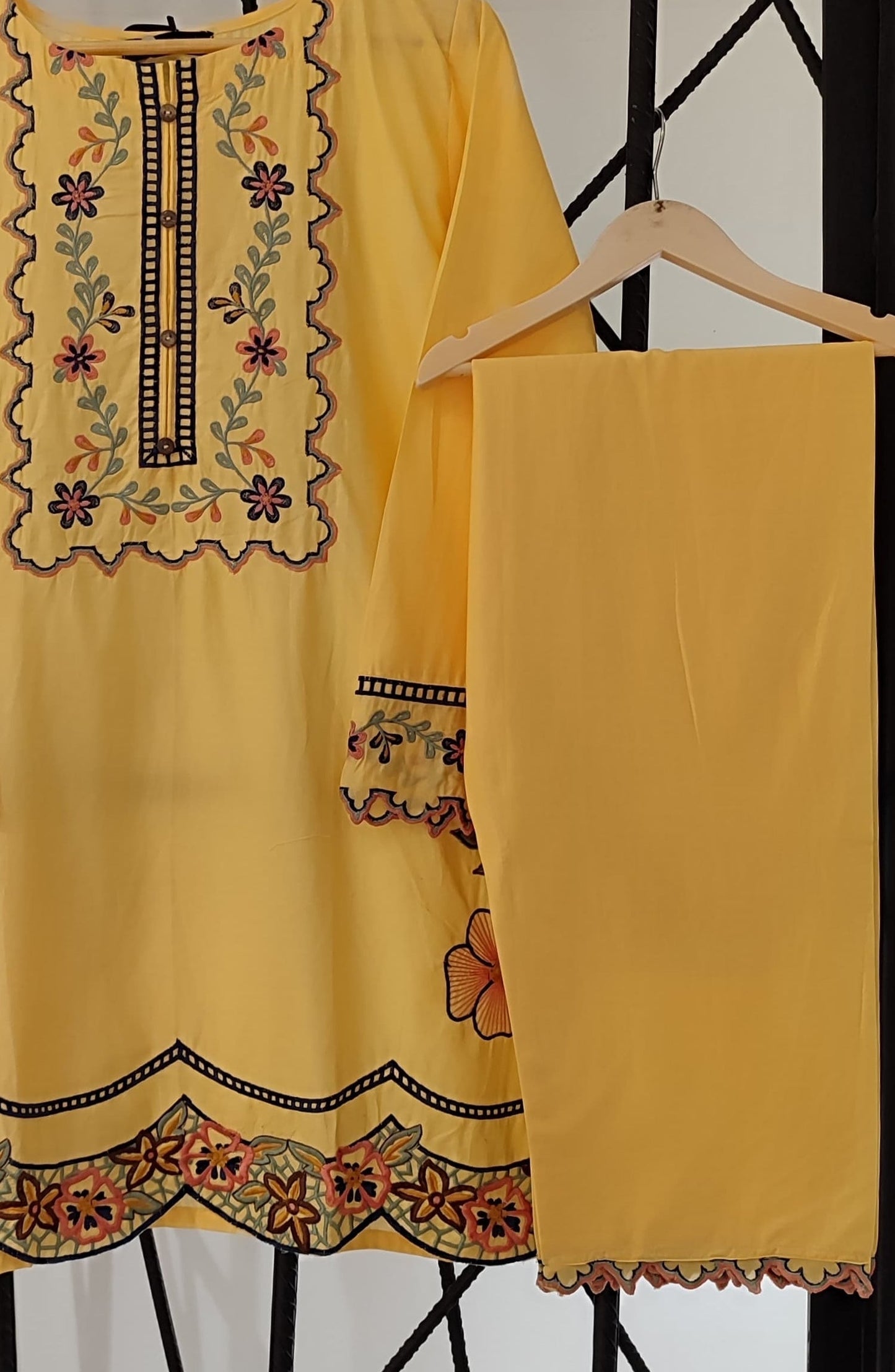 Nush Aira by Amna Khadija Embroidered Cotton Stitched 2 Piece Co-ord Set - AKTW-04 - AM26TWN - Yellow - Summer Collection