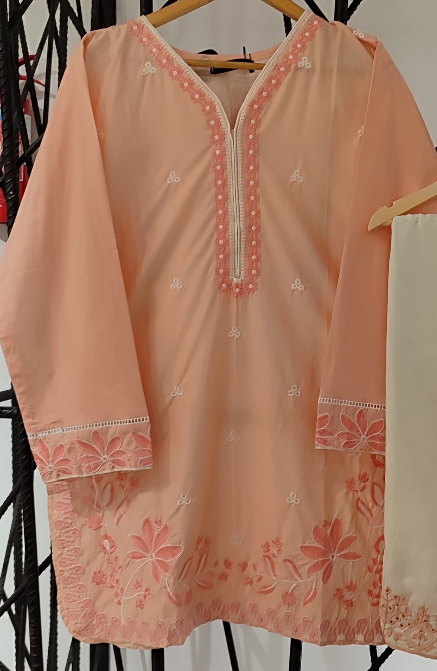 Nush Aira by Amna Khadija Embroidered Cotton Stitched 2 Piece Co-ord Set - AKTW-07 - AM26TWN - Pink - Summer Collection