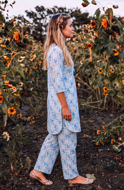 Parchhai by Amna Khadija Printed Cotton Stitched 2 Piece Co-ord Set - AKP-13M - AM26CHI - Blue - Summer Collection