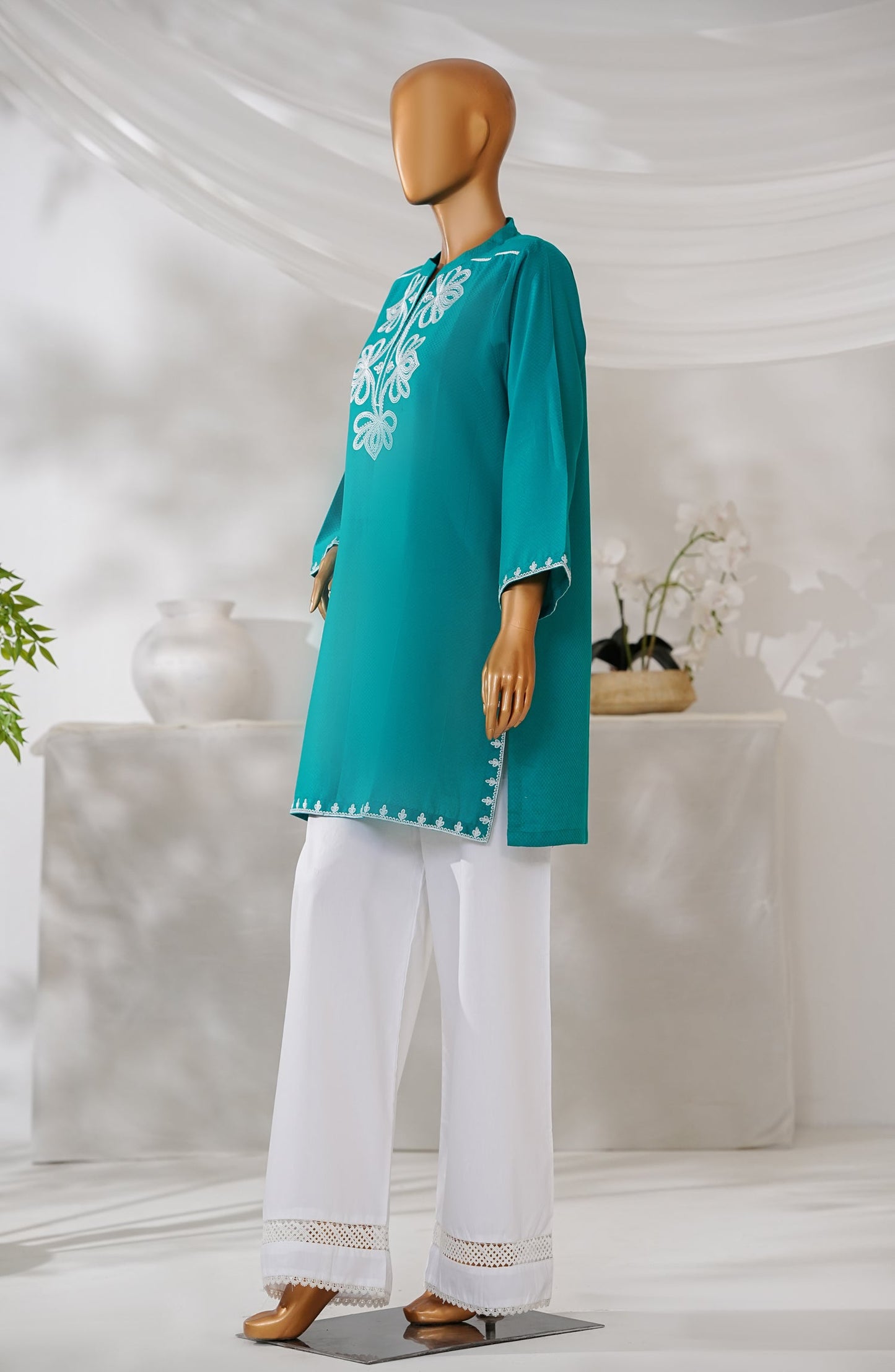 Passu by Amna Khadija Embroidered Fancy Jacquard Stitched Top - PET-05 - AM25PSU - Green - Casual Collection
