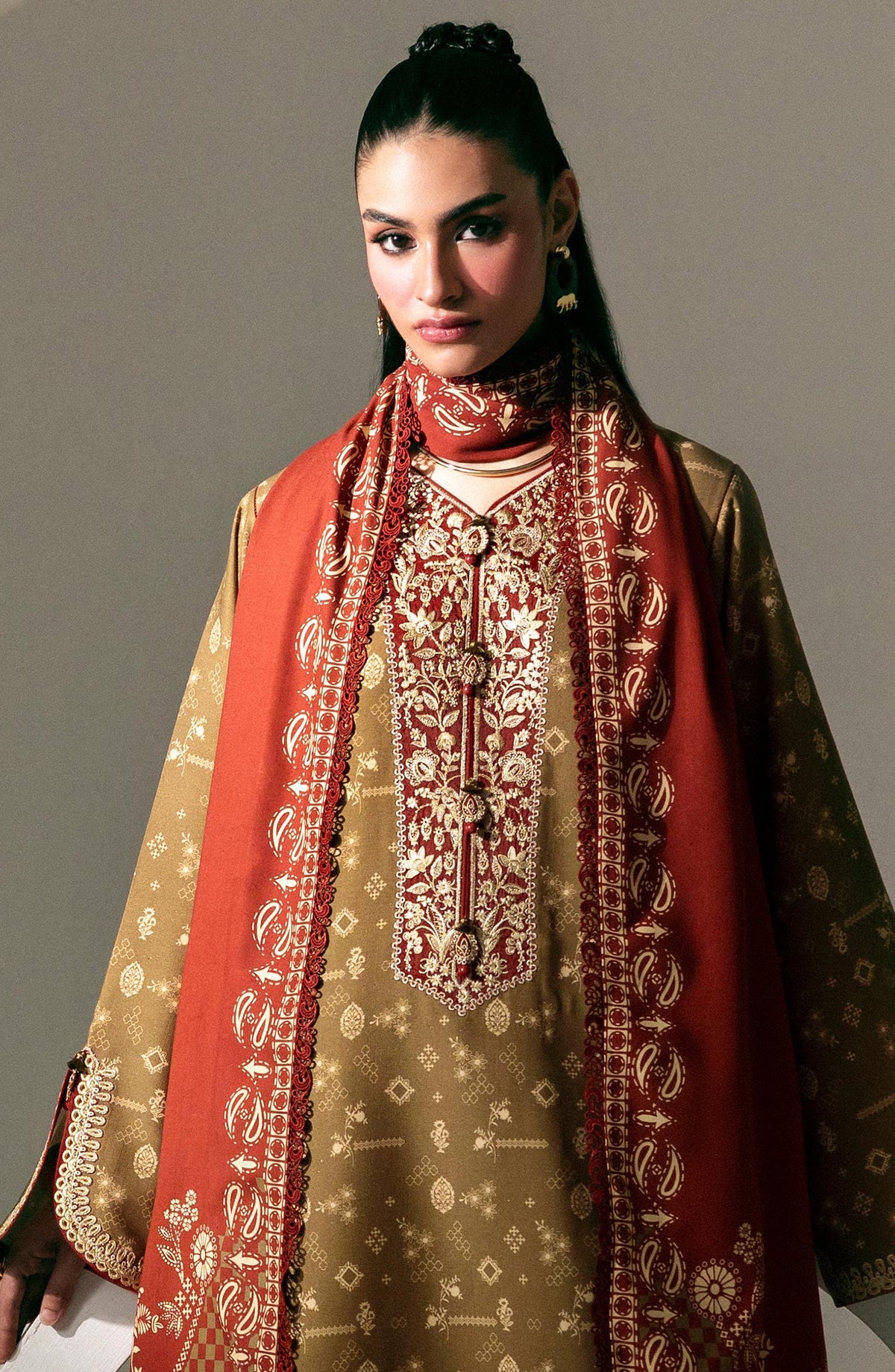 Qalamkar Embroidered Slub Linen Unstitched 3 Piece Suit - QPW-010B - QL26LI - Green - Winter Collection