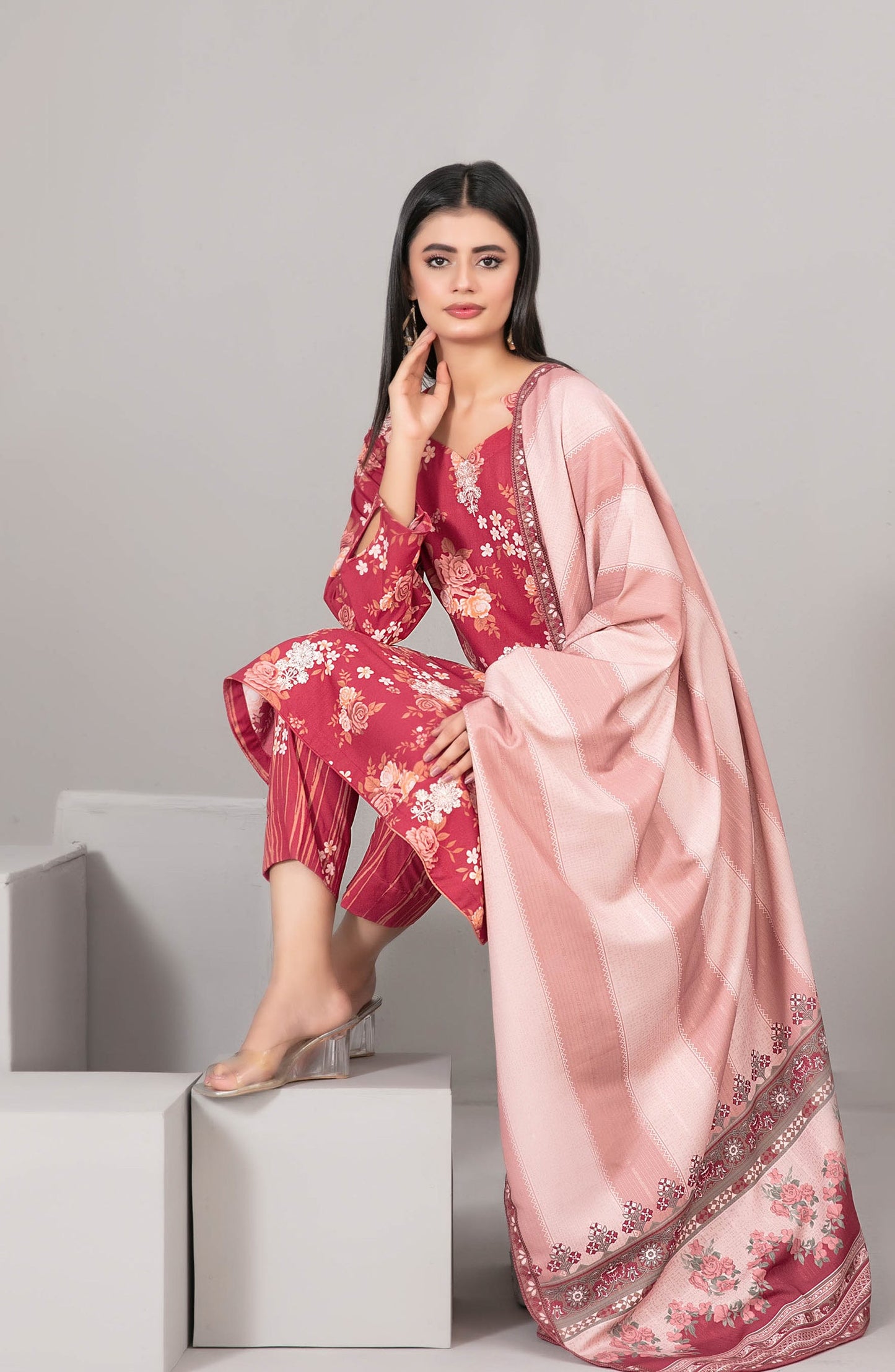 Rabiyah by Tawakkal Fabrics Exclusive Staple Print Unstitched 3 Piece Suit - D-5173 - TF25RABI - Pink - Winter Collection