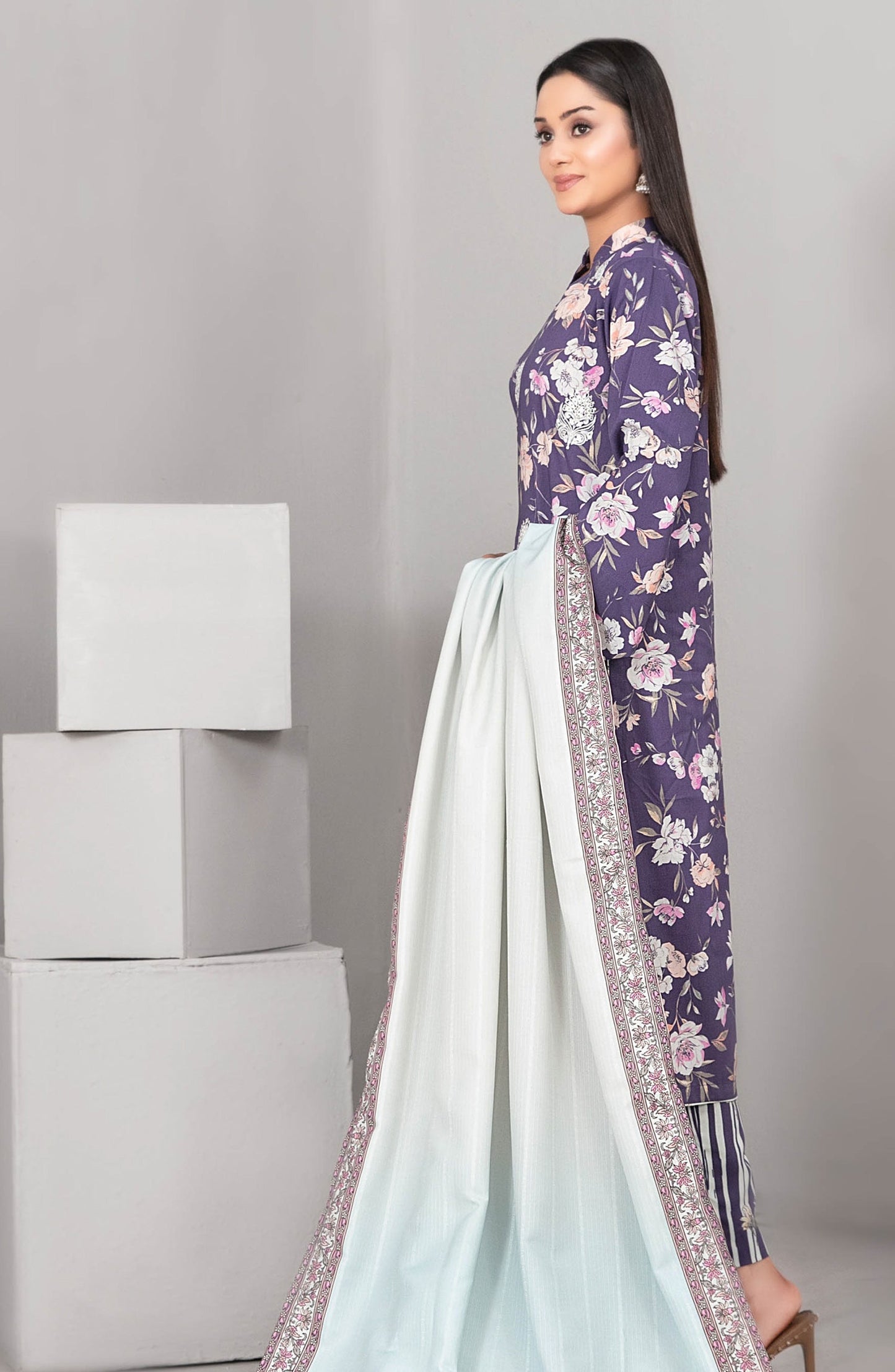 Rabiyah by Tawakkal Fabrics Exclusive Staple Print Unstitched 3 Piece Suit - D-5168 - TF25RABI - Purple - Winter Collection