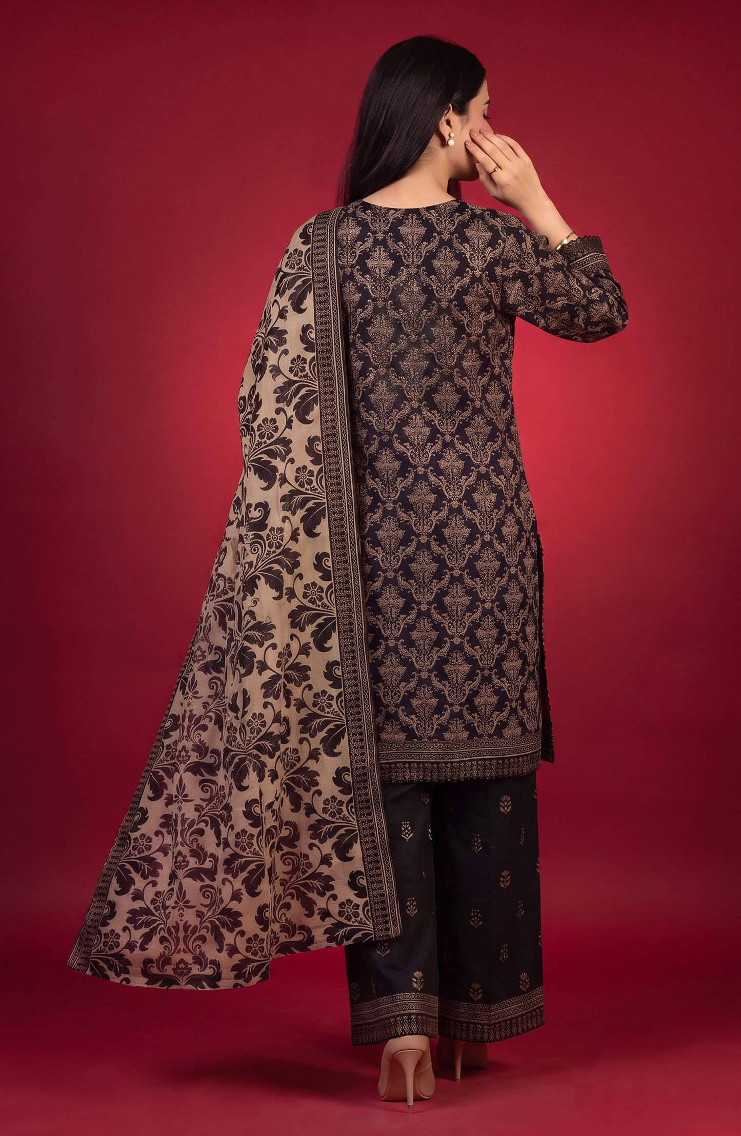 Rang e Bahar by Amna Khadija Embroidered Lawn Stitched 3 Piece Suit - AKRB-02 - AM26RNB - Black - Summer Collection