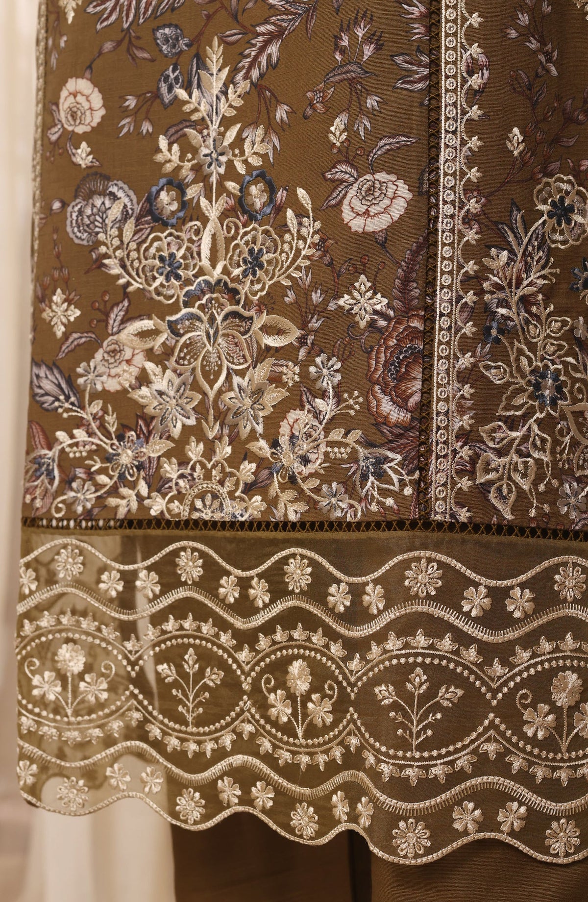 Sadabahar Embroidered Khaddar Stitched 3 Piece Suit - D-02 - SBD26LMT - Brown - Winter Collection