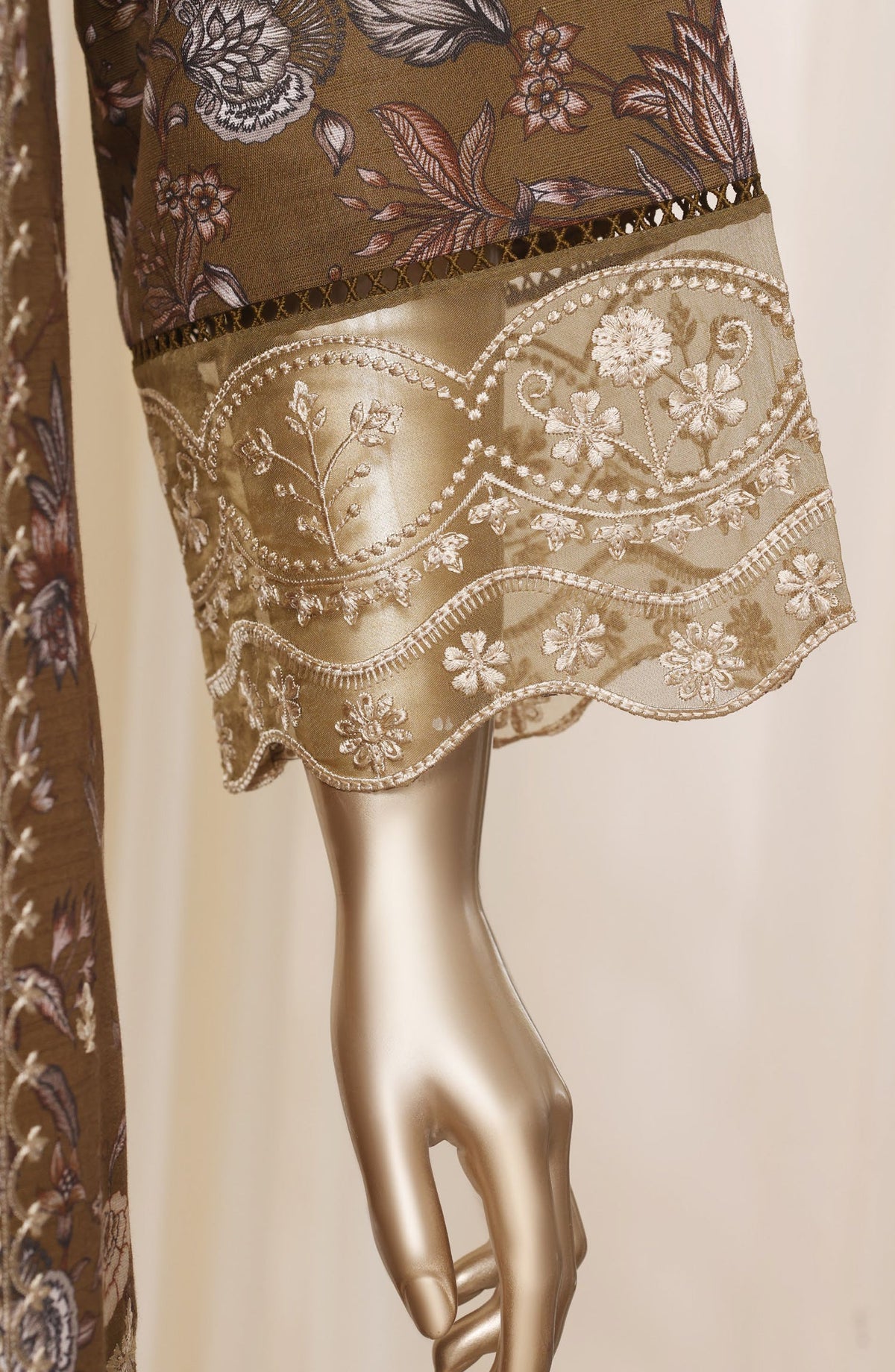Sadabahar Embroidered Khaddar Stitched 3 Piece Suit - D-02 - SBD26LMT - Brown - Winter Collection
