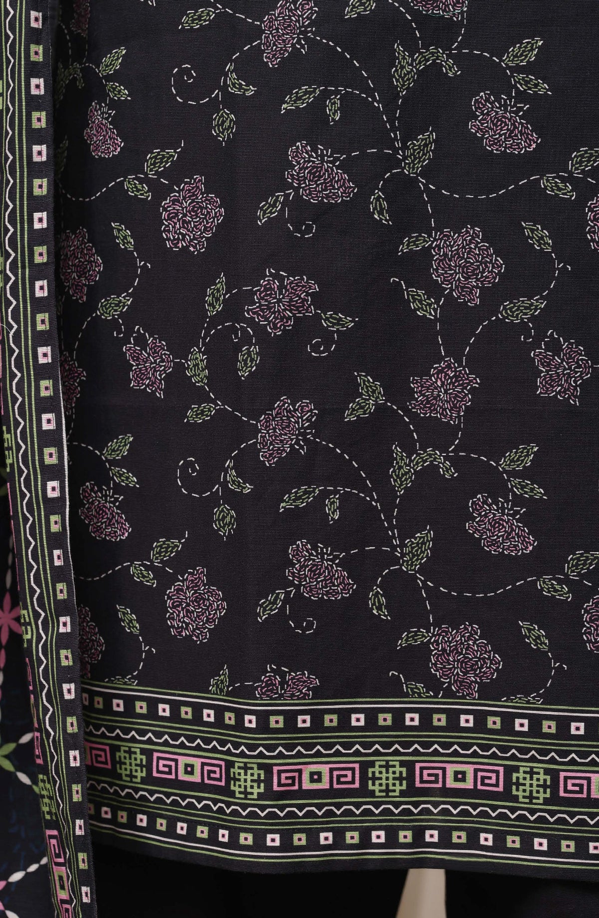 Sadabahar Printed Khaddar Stitched 3 Piece Suit - D-02 - SBD26KFV - Black - Winter Collection