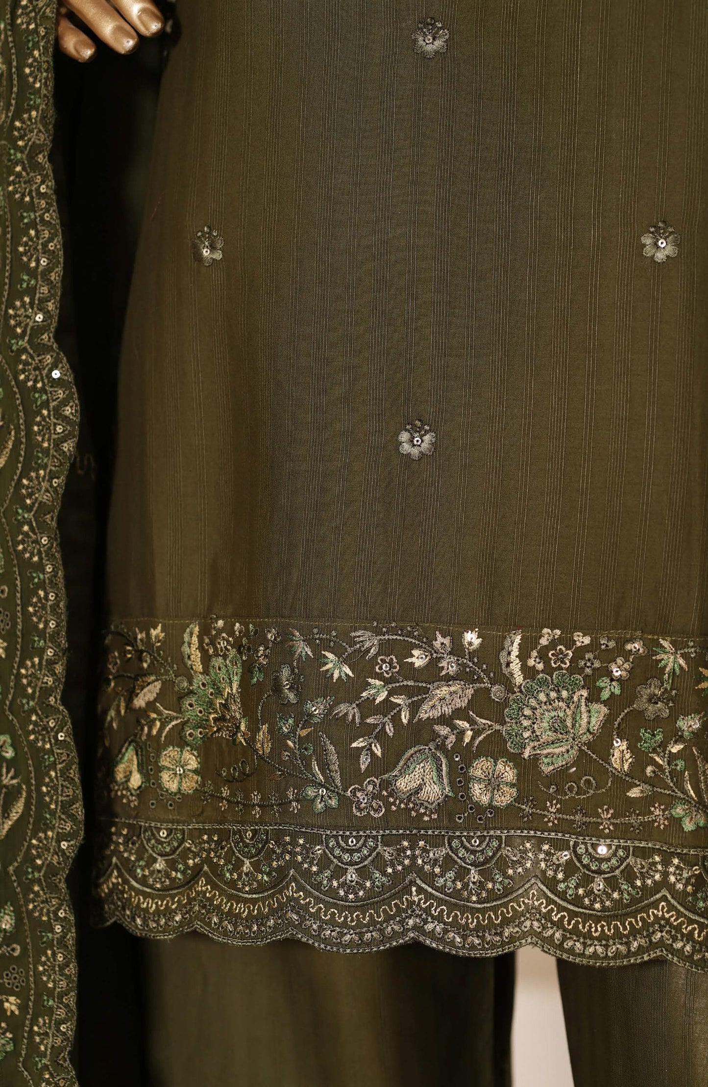Sadabahar Embroidered Lawn Stitched 3 Piece Suit - Design-03 - SBD26SLB - Green - Luxury Collection