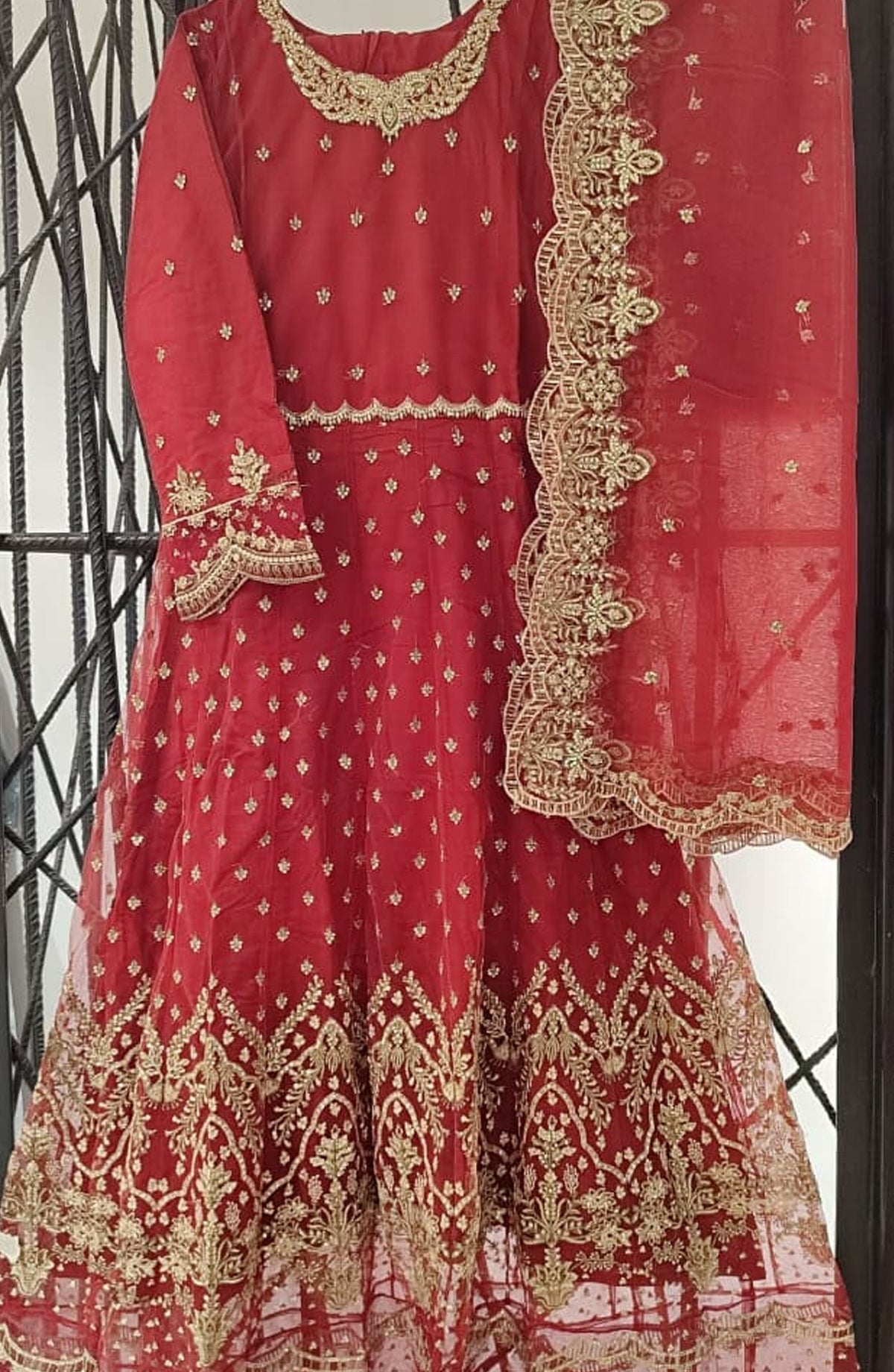 Mahpara by Sadabahar Embroidered Net Stitched 3 Piece Suit - Design-01 - SBD25PRLM - Red - Luxury Festive Collection
