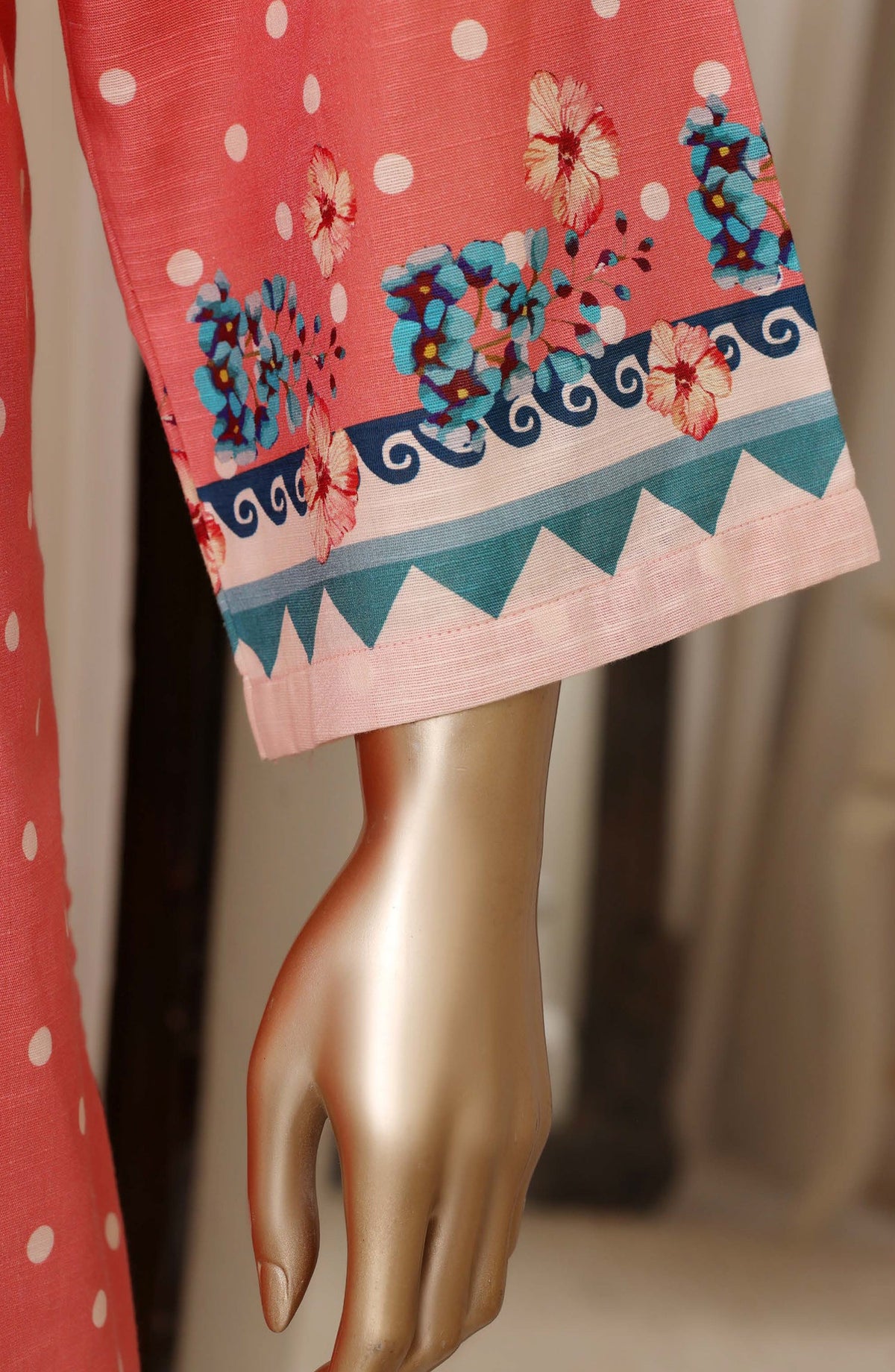 Sadabahar Printed Khaddar Stitched 3 Piece Suit - D-12 - SBD26KHD - Pink - Winter Collection