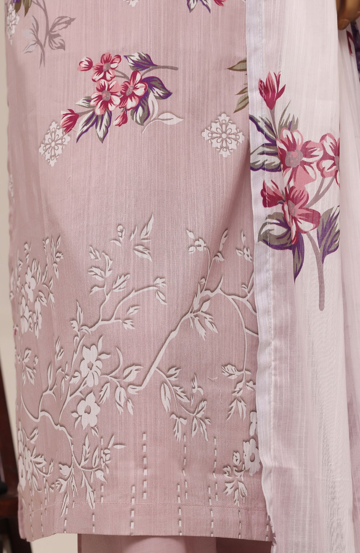 Sadabahar Printed Lawn Stitched 3 Piece Suit - D-04 - SBD26RTN - Pink - Summer Collection