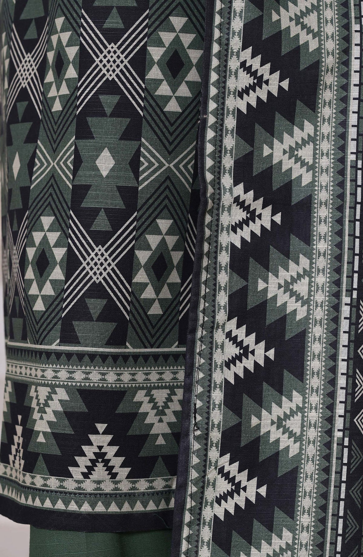 Sadabahar Printed Khaddar Stitched 3 Piece Suit - Design-03 - SDB25KHD - Black - Winter Collection