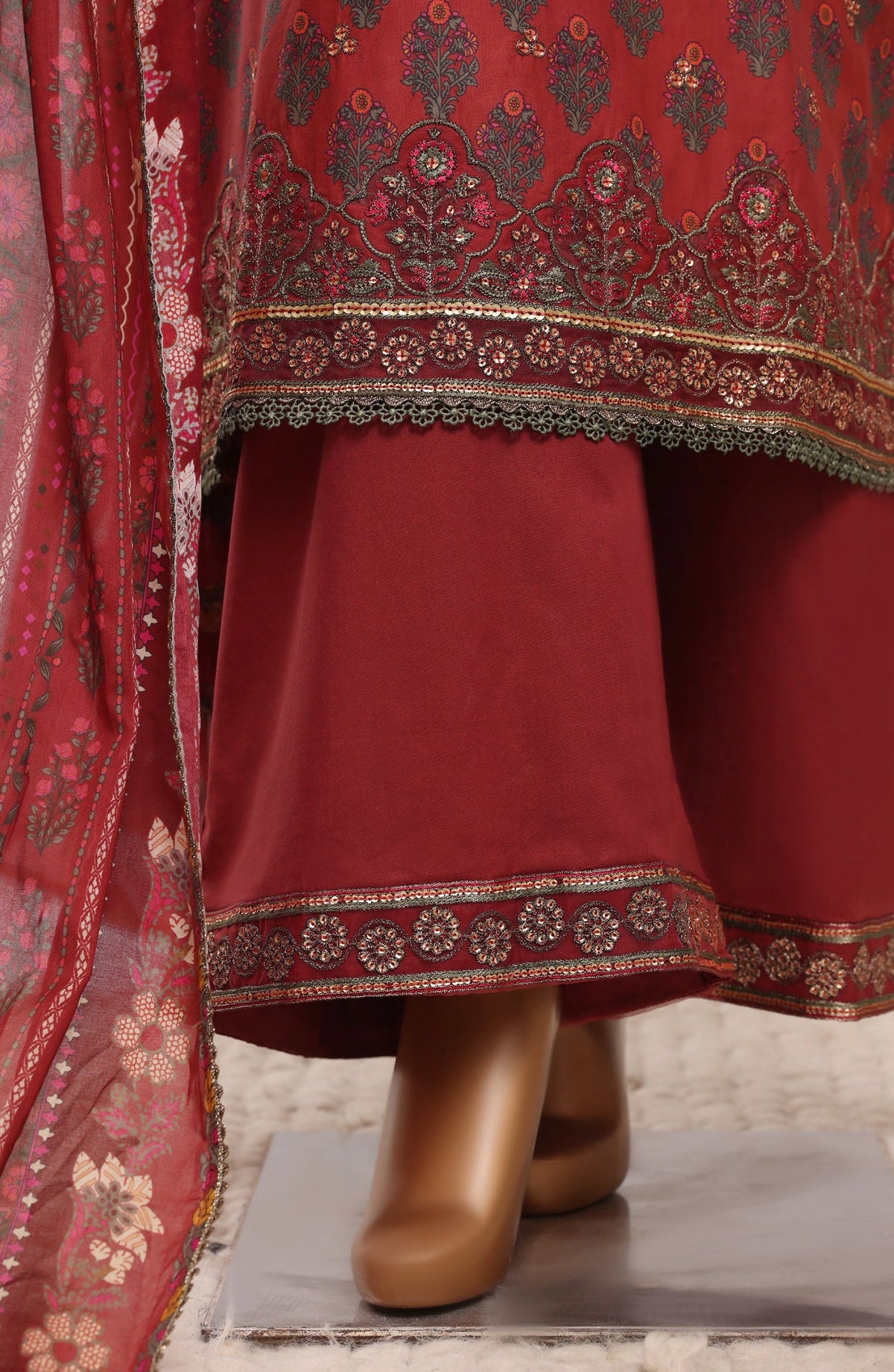 Sadabahar Regal Embroidered Lawn Stitched 3 Piece Suit - D-01 - SBD26RGR - Pink - Festive Collection