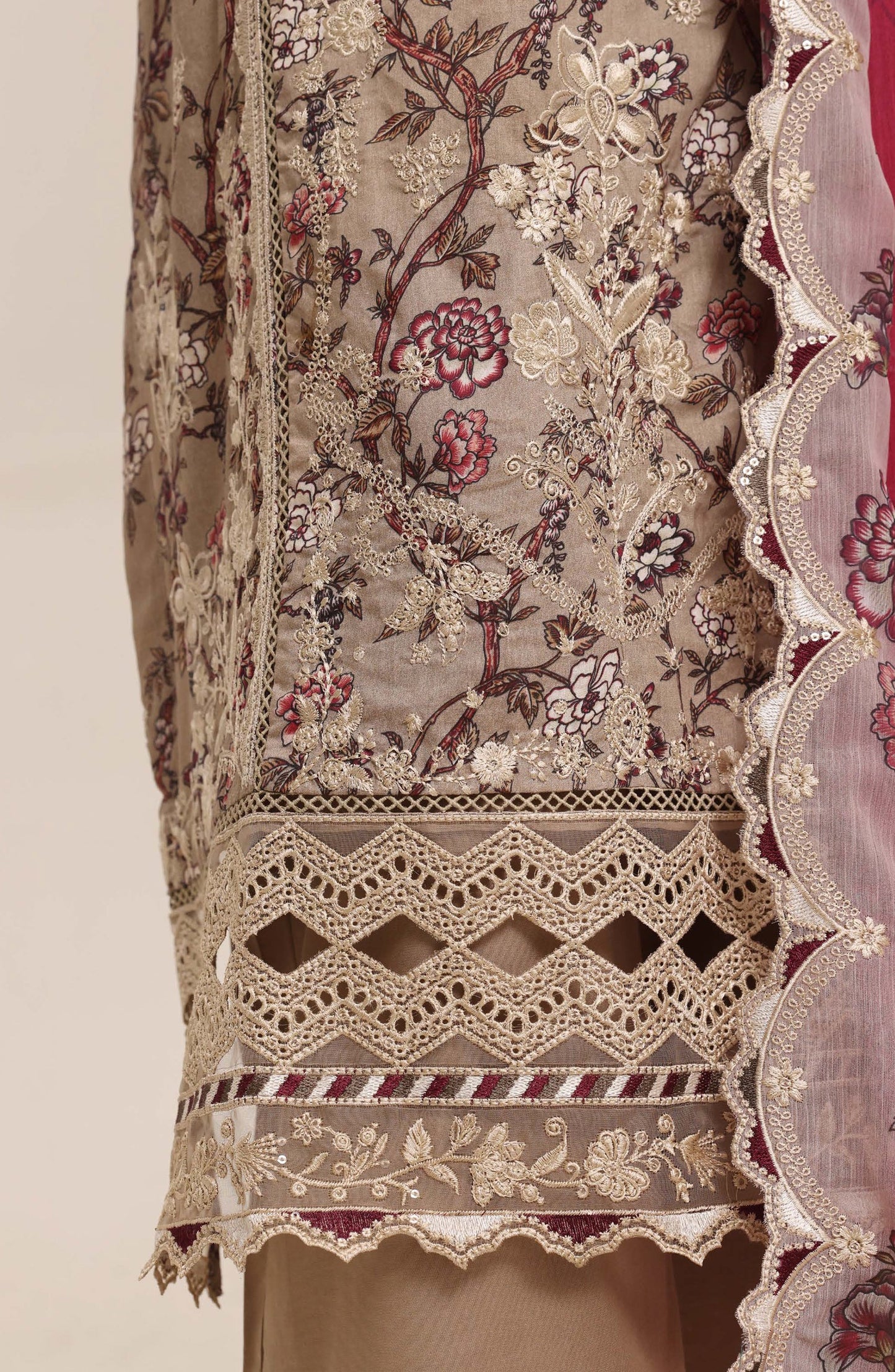 Sadabahar Signature Embroidered Stitched 3 Piece Suit - D-08 - SBD26XIT - Pink - Festive Collection