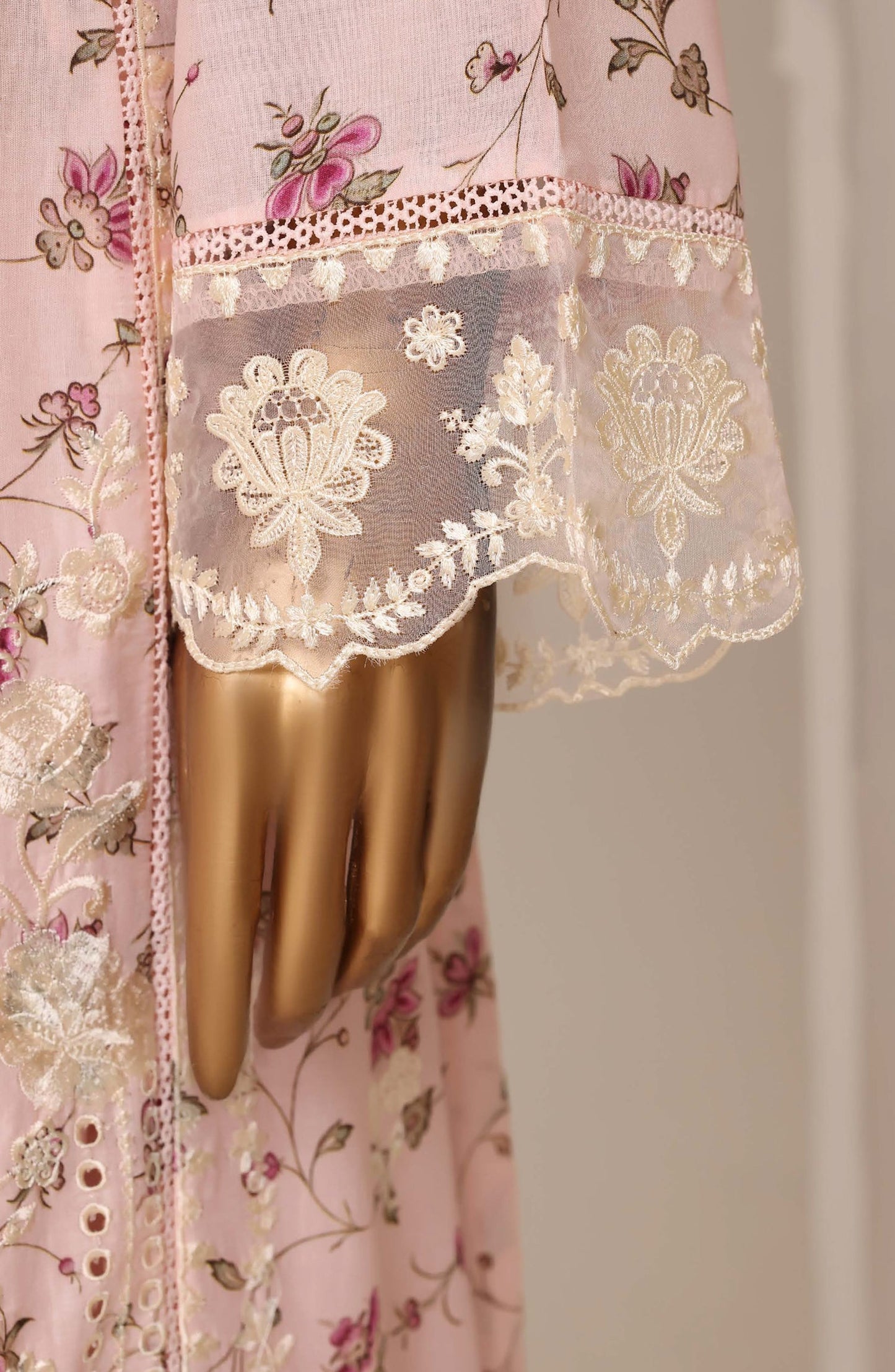 Sadabahar Signature Embroidered Stitched 3 Piece Suit - D-04 - SBD26XIT - Pink - Festive Collection