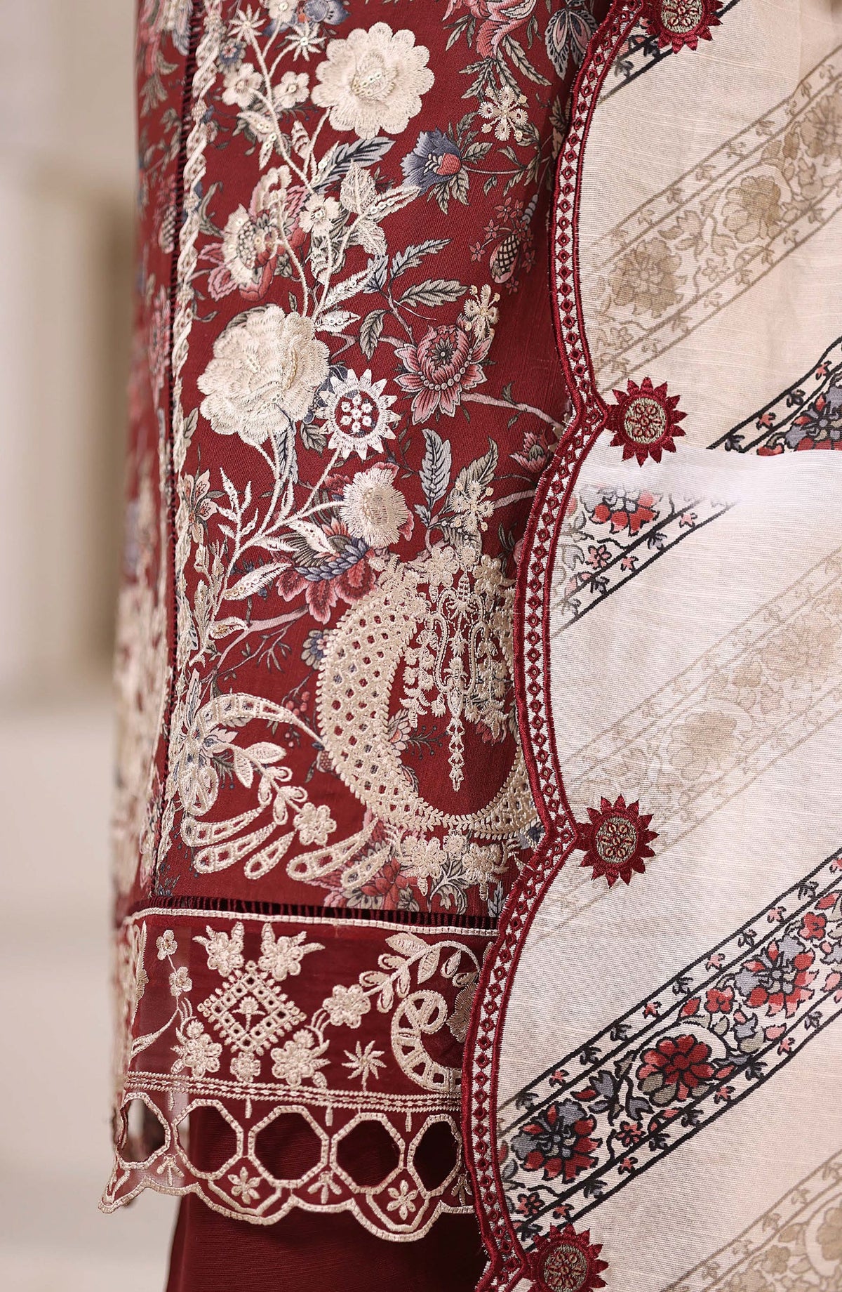 Sadabahar Signature Embroidered Khaddar Stitched 3 Piece Suit - Design-05 - SBD25SNA - Maroon - Winter Collection