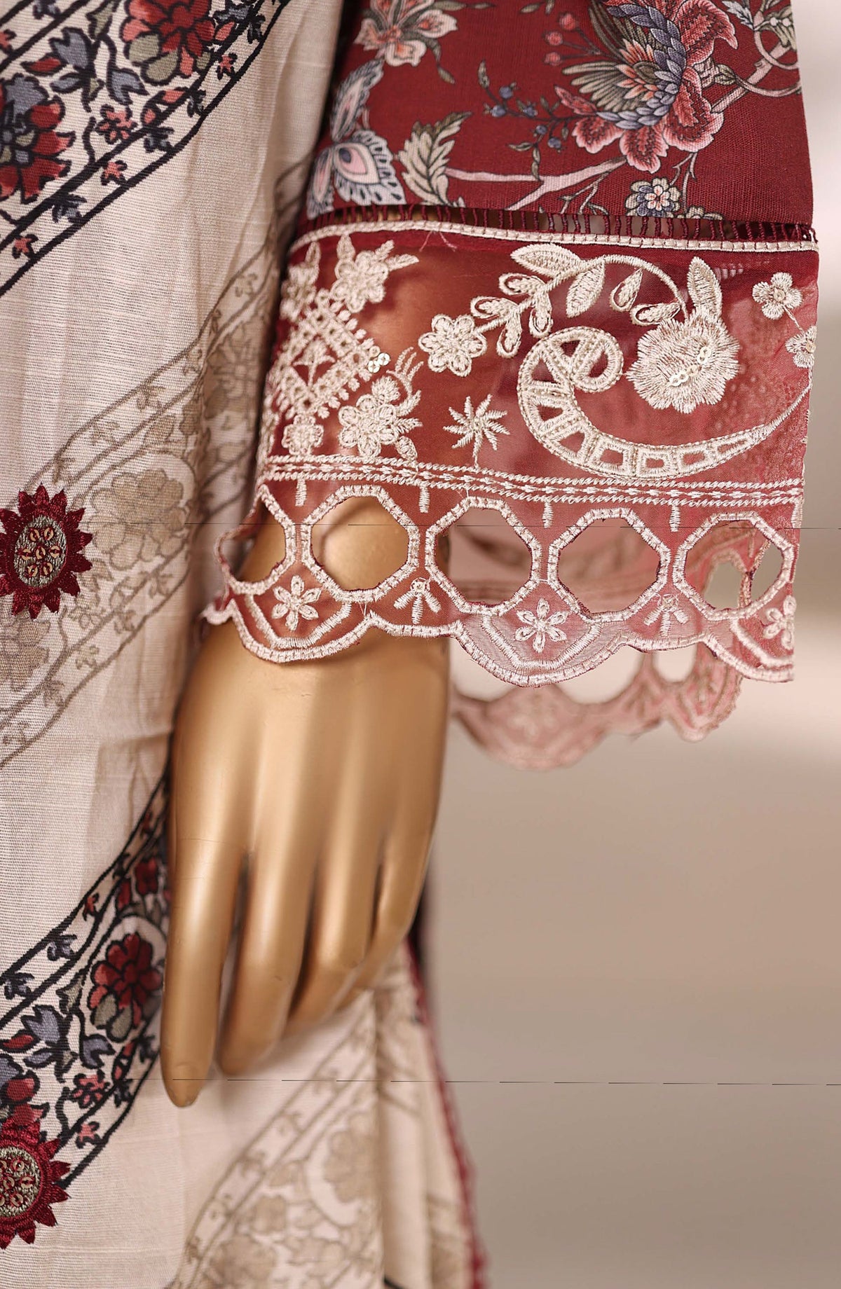 Sadabahar Signature Embroidered Khaddar Stitched 3 Piece Suit - Design-05 - SBD25SNA - Maroon - Winter Collection