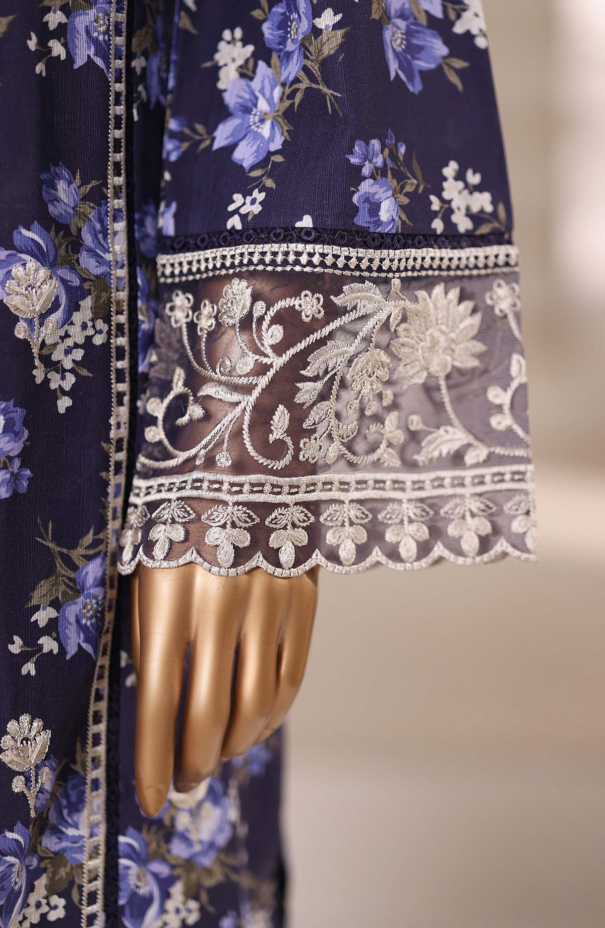Sadabahar Signature Embroidered Khaddar Stitched 3 Piece Suit - Design-03 - SBD25SNA - Blue - Winter Collection