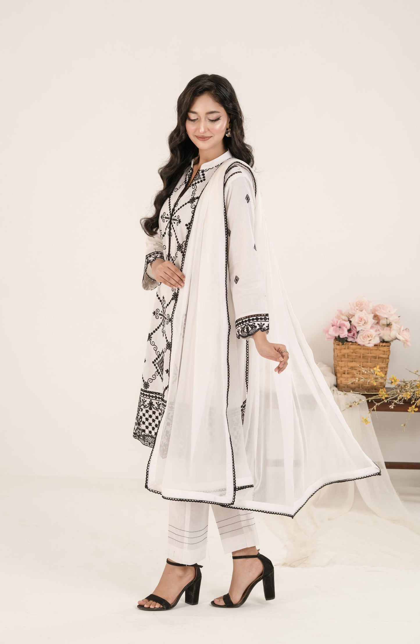 Shamooz Monochrome Embroidered Cotton Stitched 3 Piece Suit - SE-025 White Tales - SMZ25OMN - Summer Collection