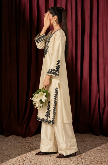 Shimmer by Amna Khadija Embroidered Shamooz Silk Stitched 2 Co-ord Set - AKSS-04 - AM26SMR - Off White - Casual Collection