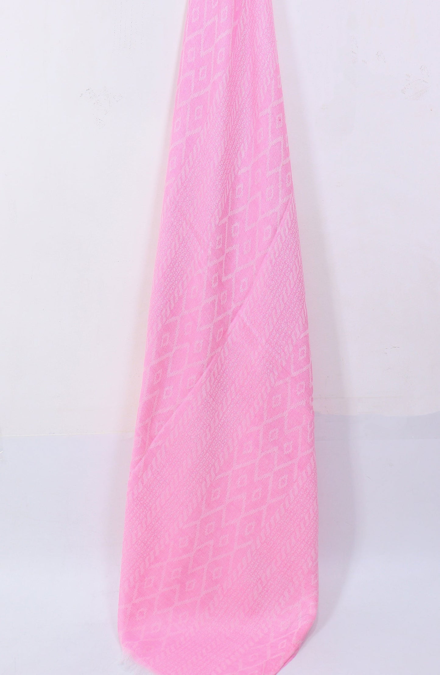 Amna Khadija Premium Twill Jacquard Stole Design-19 - AM25OLT - Pink - Summer Collection