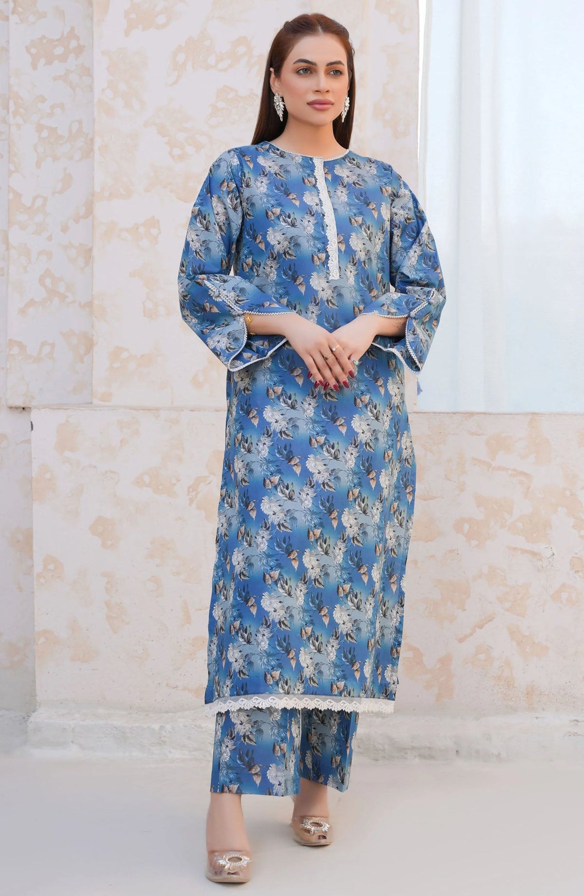 Threads N Weaves Printed Lawn Stitched 2 Piece Suit - RTWL25101 Serene Blue Floral - TNW25SPL - Blue - Summer Collection