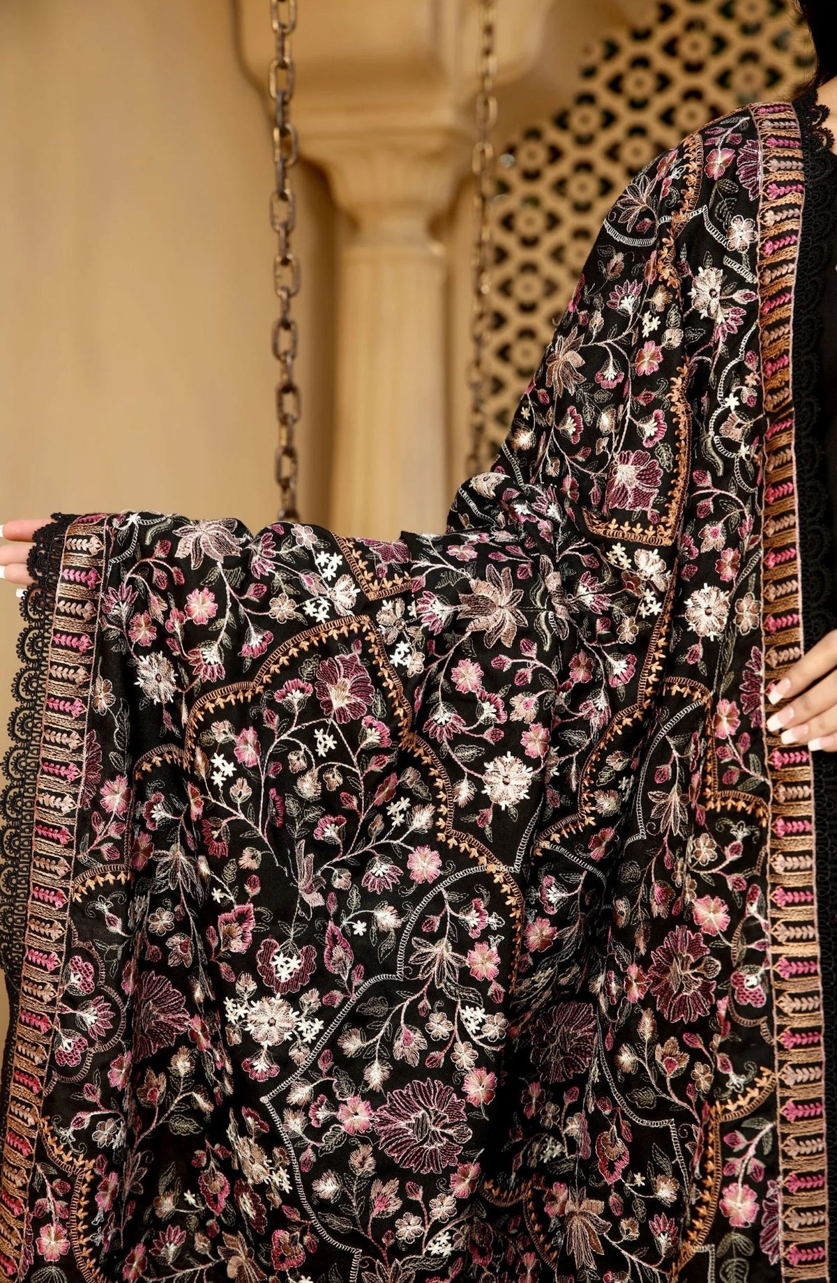 Threads N Weaves Embroidered Dhanak Unstitched 3 Piece Suit - D25101 - TNW25WD - Black - Winter Collection