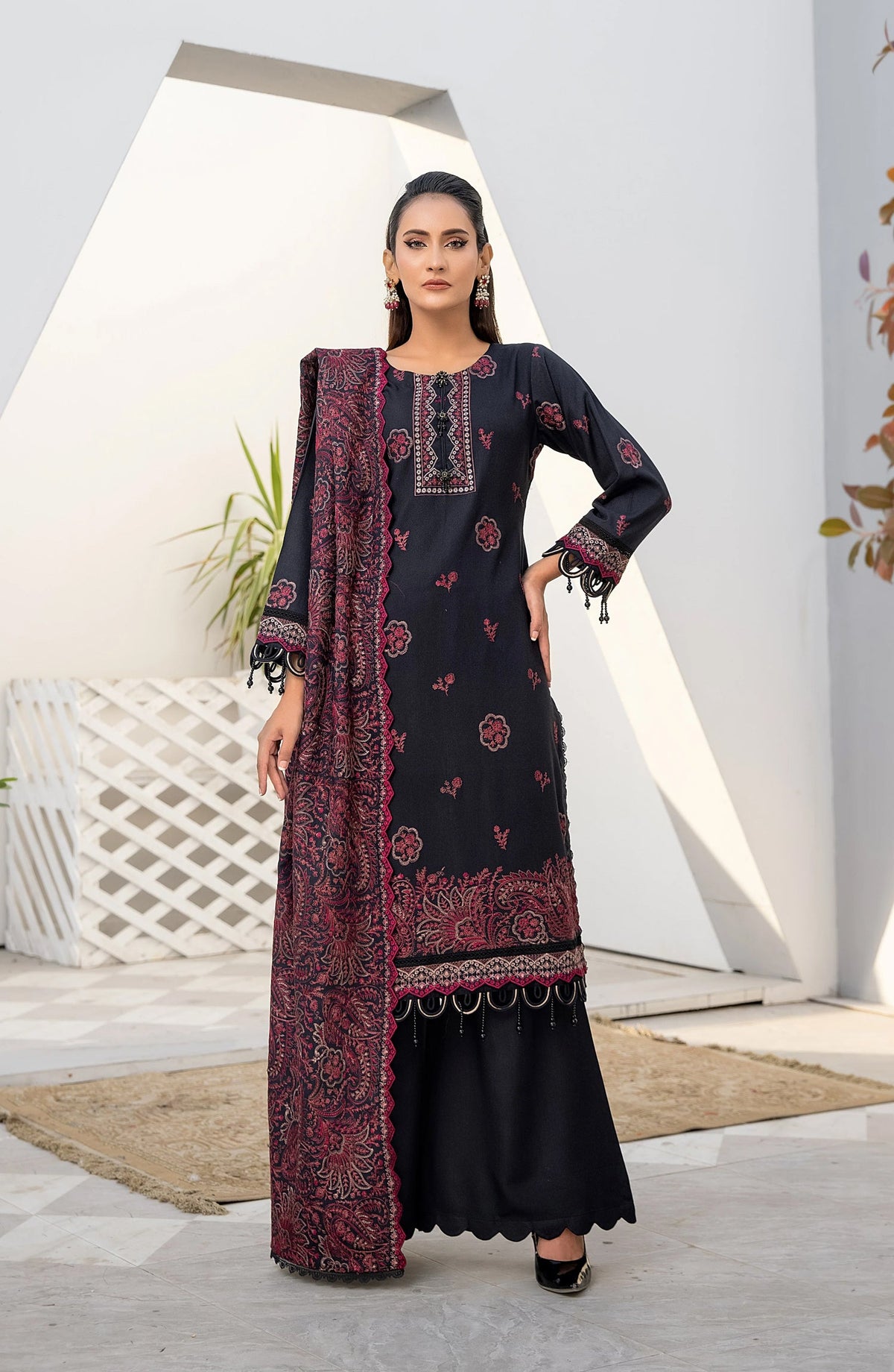 Threads N Weaves Embroidered Dhanak Unstitched 3 Piece Suit - D23105 - TNW25WD - Blue - Winter Collection