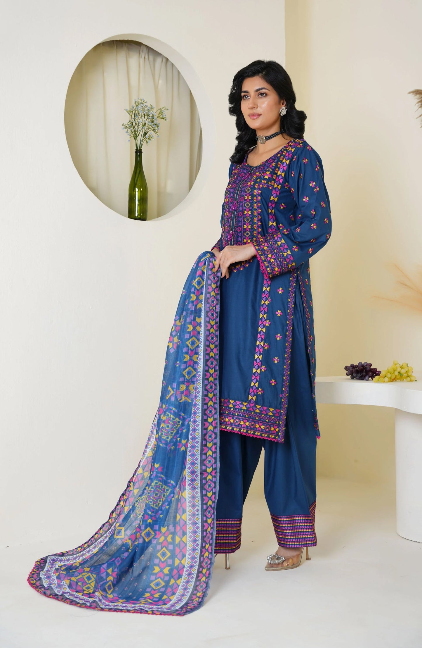 Threads & Weaves Royal Blue Embroidered Lawn 3-Piece Suit Ready to Wear TNW25LN