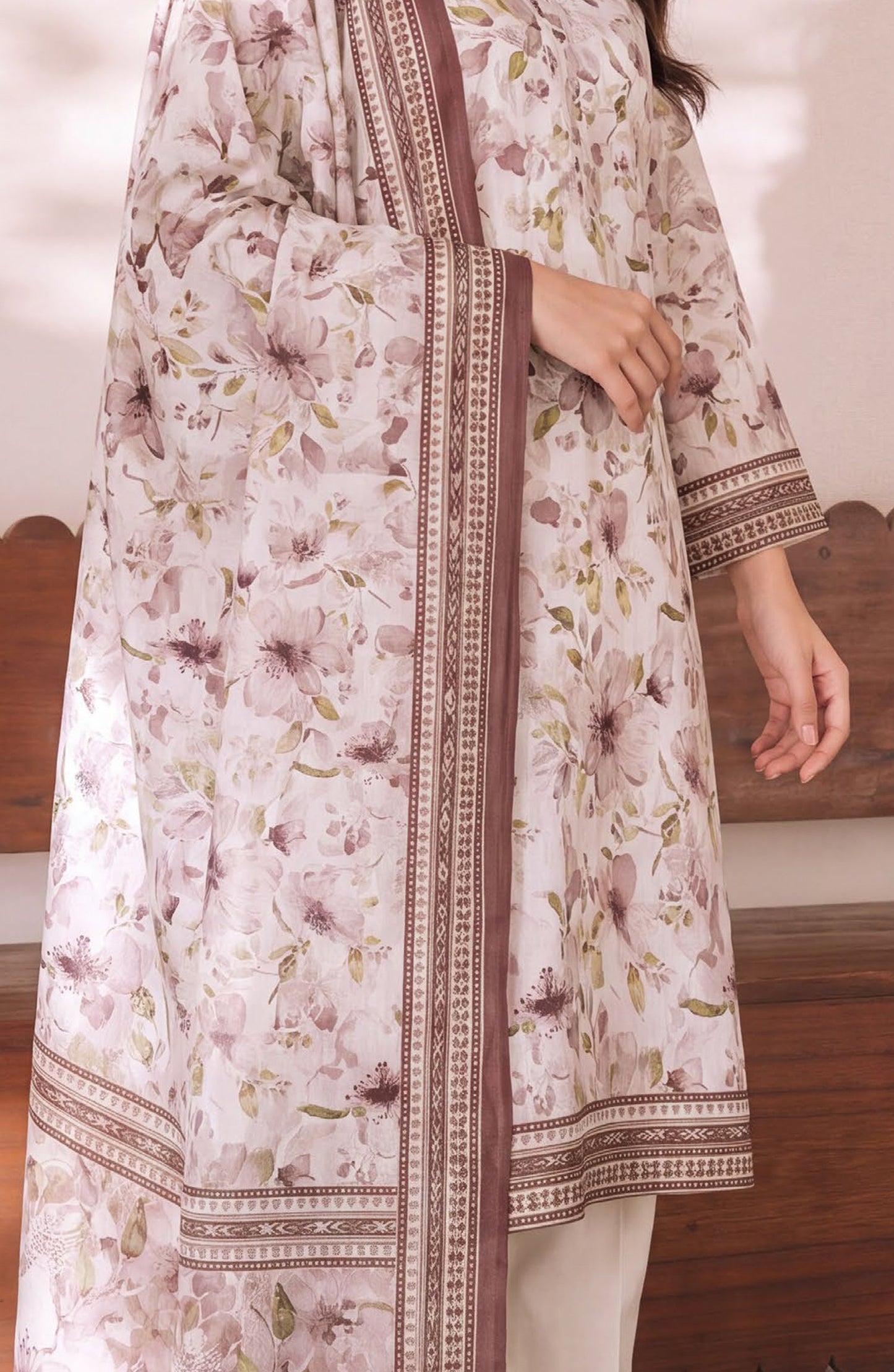 VS Daman Exclusive Printed Cambric Unstitched 3 Piece Suit - D-007 - VS26MB - Off White - Summer Collection