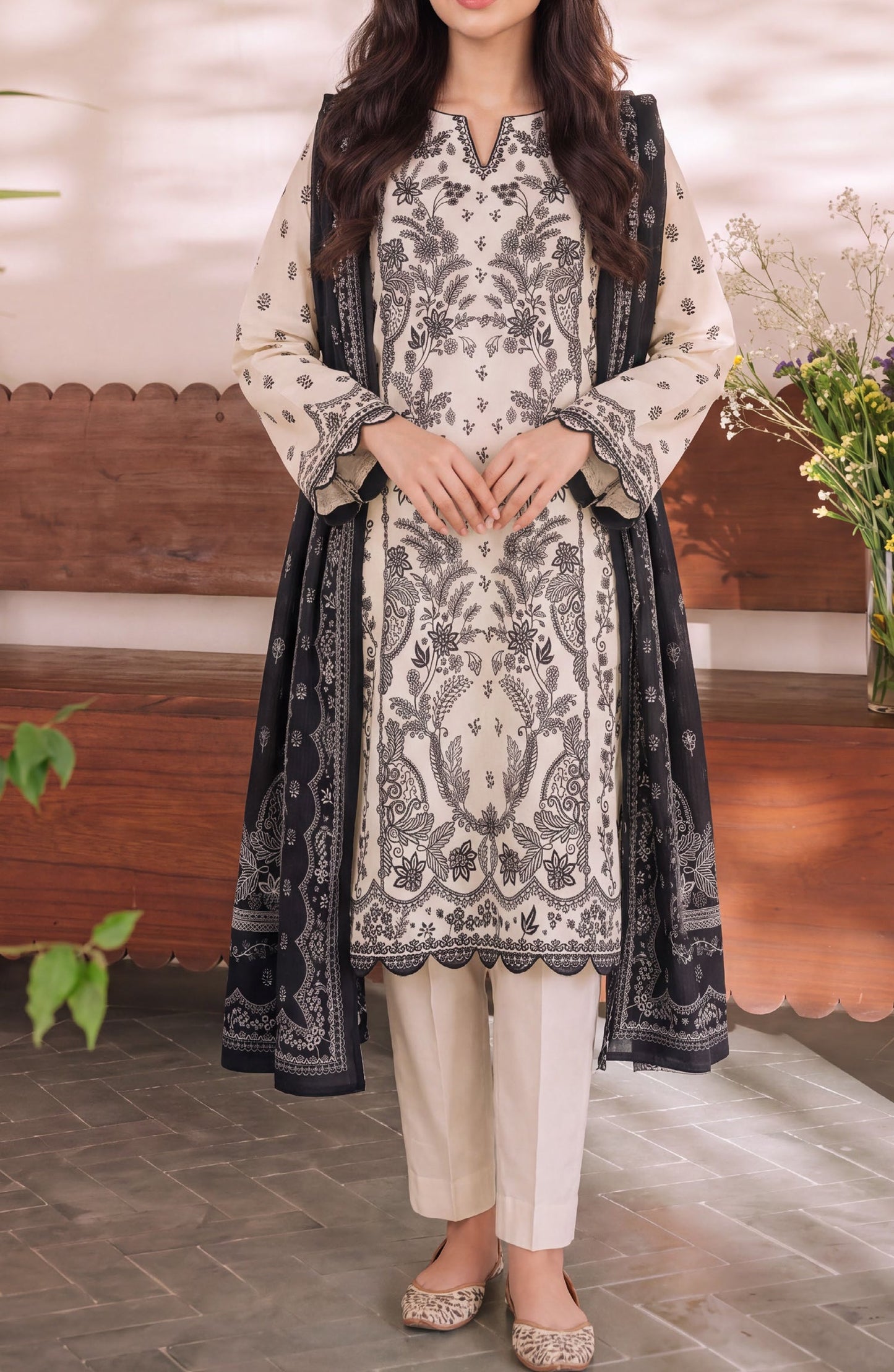 VS Daman Exclusive Printed Cambric Unstitched 3 Piece Suit - D-005 - VS26MB - Fawn - Summer Collection