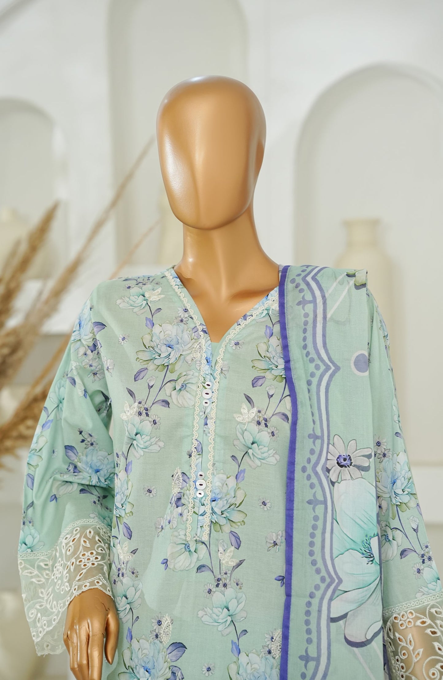 Versa by Amna Khadija Embroidered Lawn Stitched 3 Piece Suit - AKVL-08 - AM26KVL - Green - Summer Collection