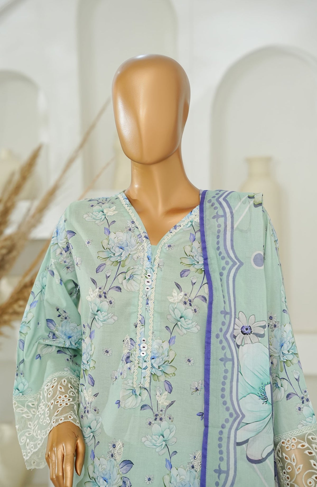 Versa by Amna Khadija Embroidered Lawn Stitched 3 Piece Suit - AKVL-08 - AM26KVL - Green - Summer Collection