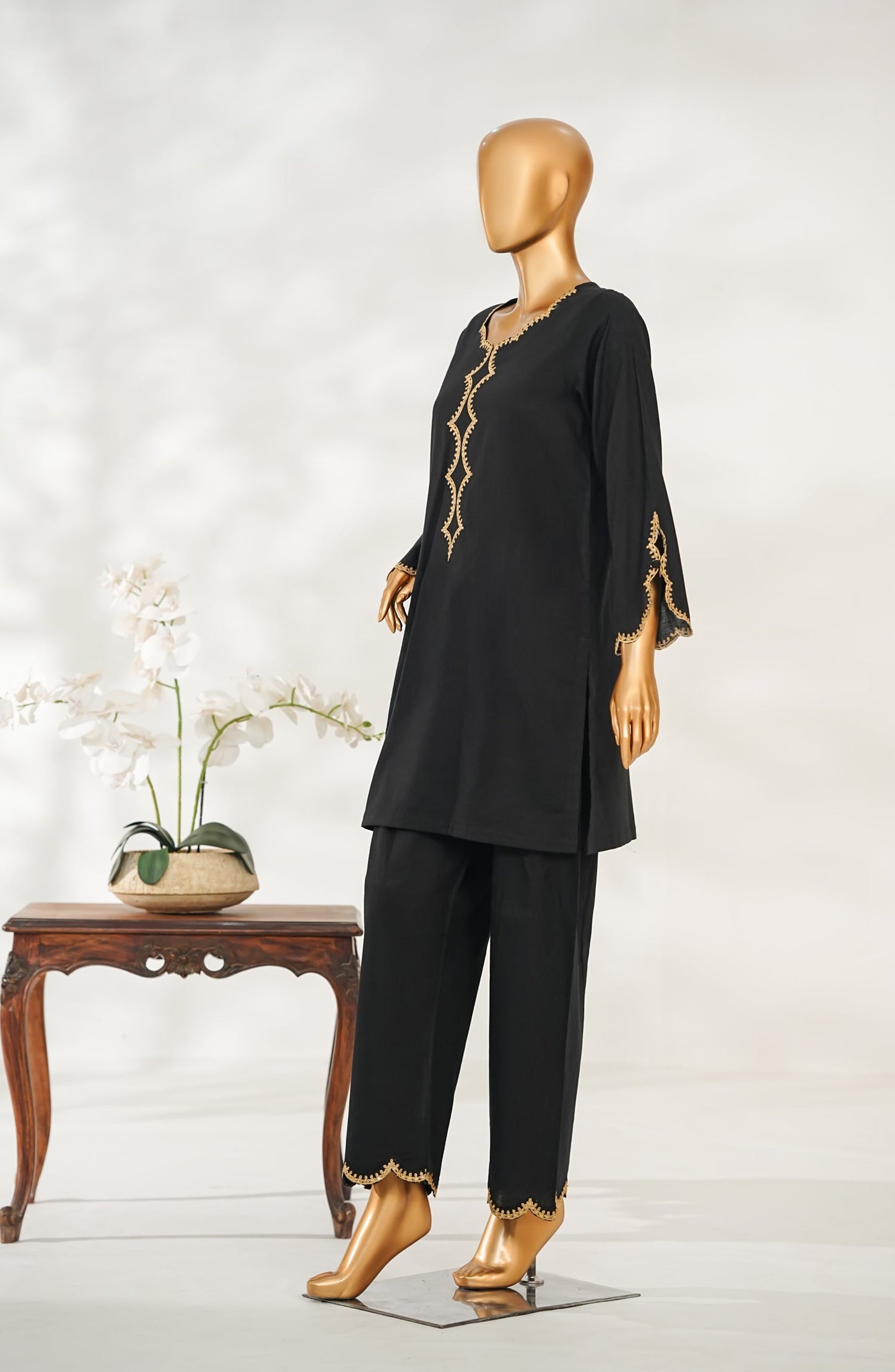 Zaira Royal by Amna Khadija Embroidered Cotton Jacquard Stitched 2 Piece Suit - ZR-05 - AM25ZAIRA - Black - Winter Collection